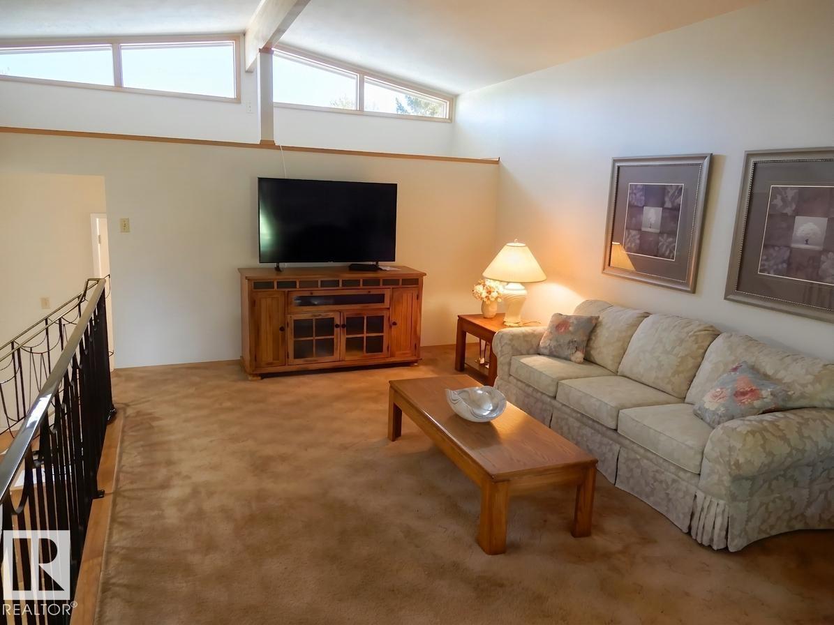 Photo 17 at 5 - 54015 Rge Road 262, Fairhaven, Rural Sturgeon County