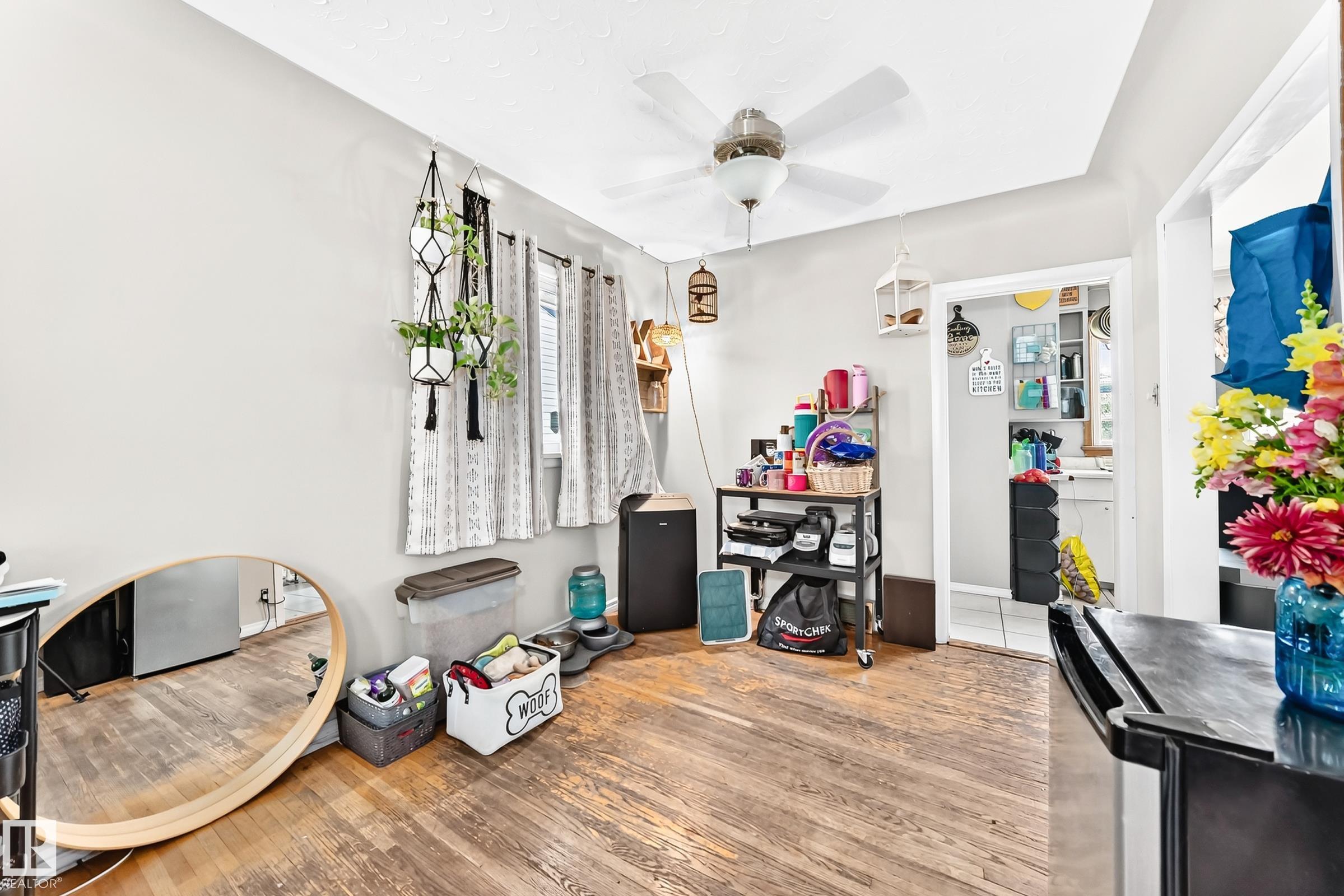 Photo 12 at 12718 126 Street NW, Calder, Edmonton