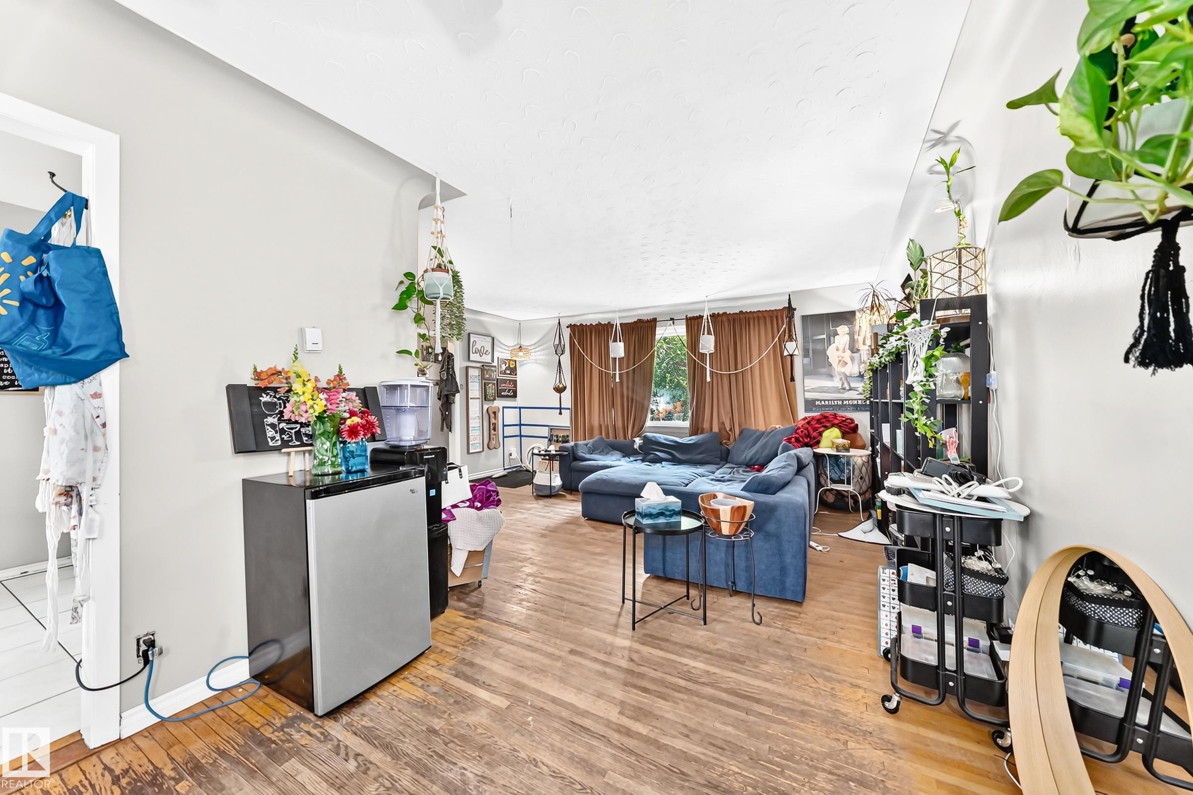 Photo 14 at 12718 126 Street NW, Calder, Edmonton