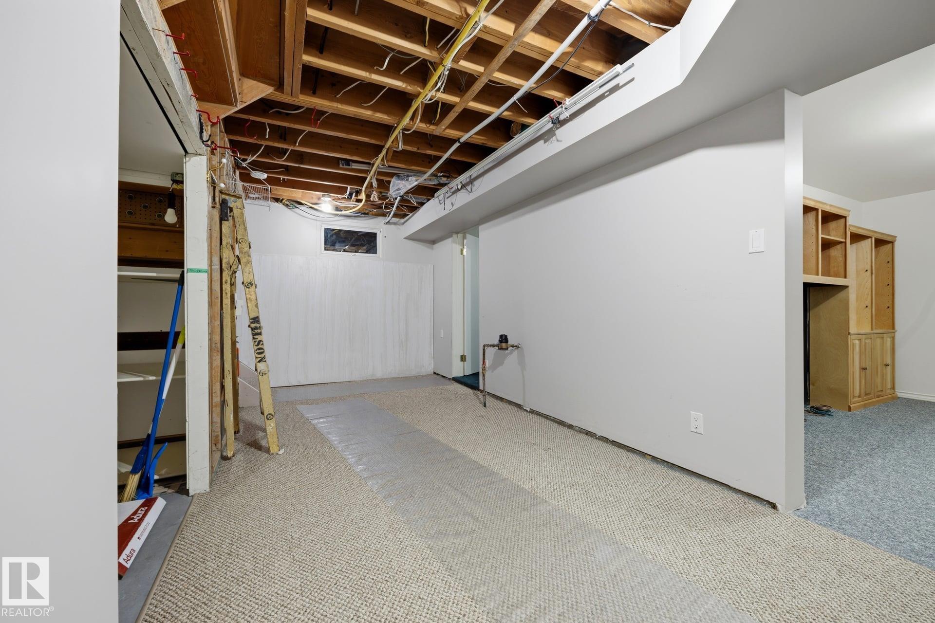 Photo 42 at 9503 54 Street NW, Ottewell, Edmonton
