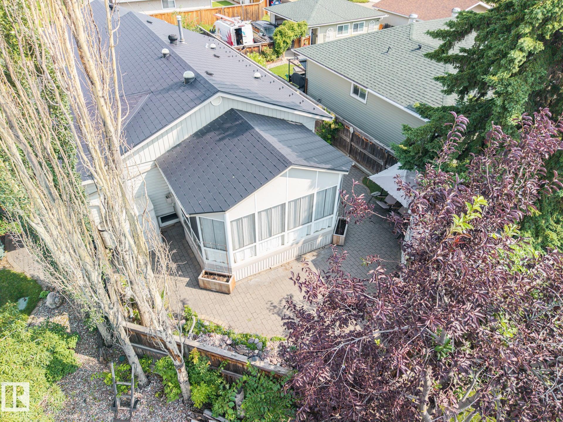 Photo 60 at 9503 54 Street NW, Ottewell, Edmonton