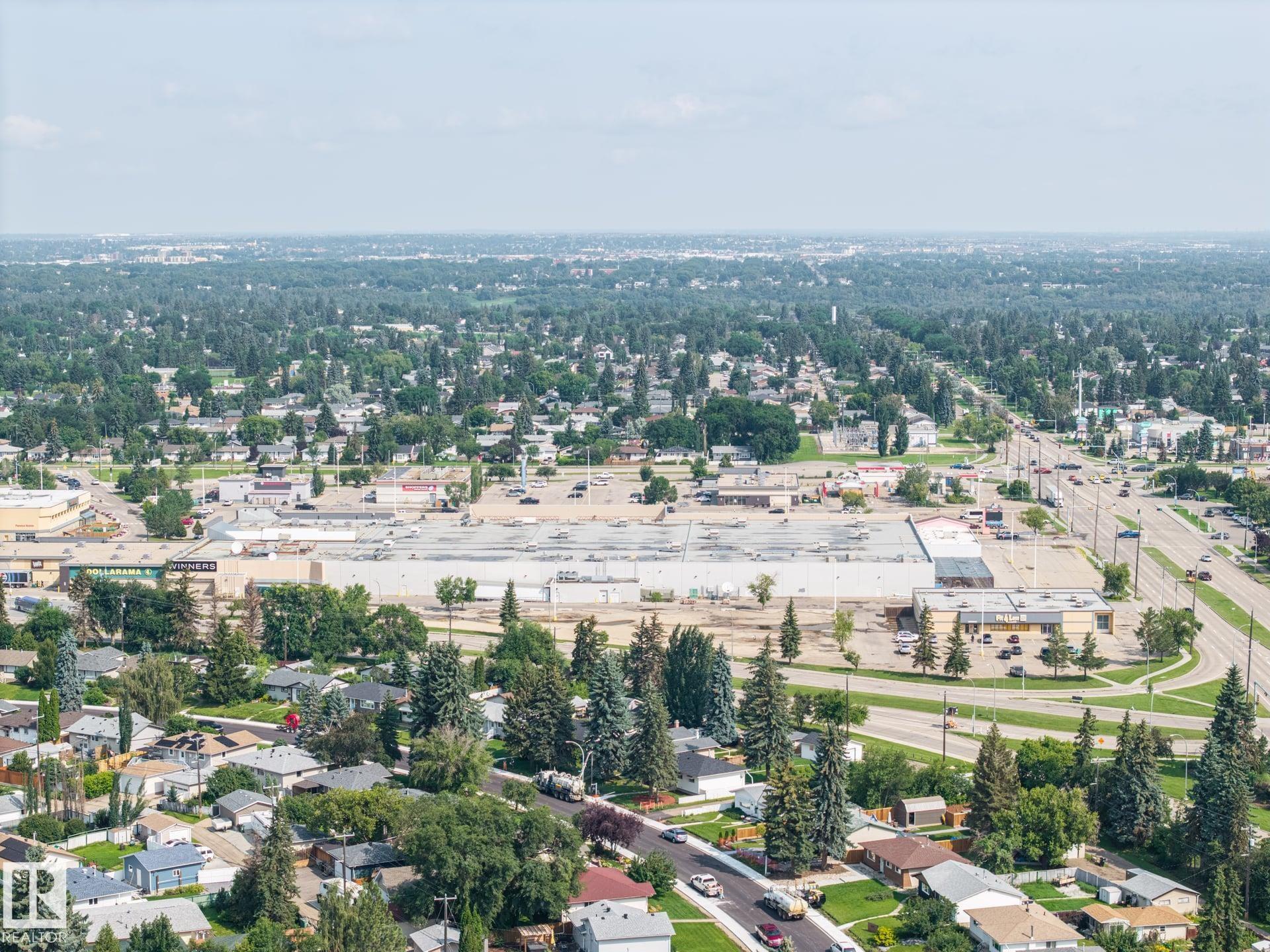Photo 64 at 9503 54 Street NW, Ottewell, Edmonton