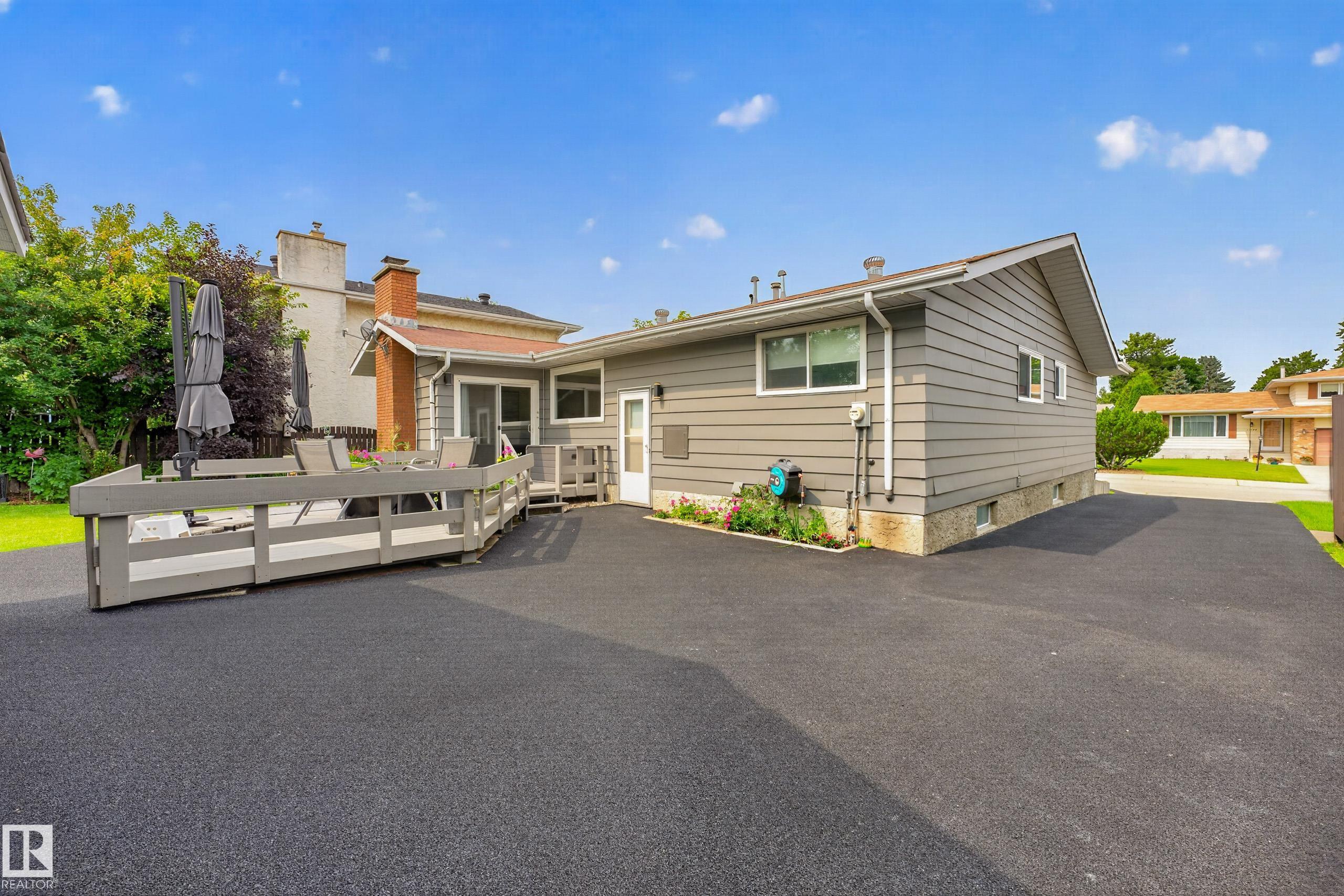 Photo 16 at 11727 27 Avenue NW, Blue Quill, Edmonton