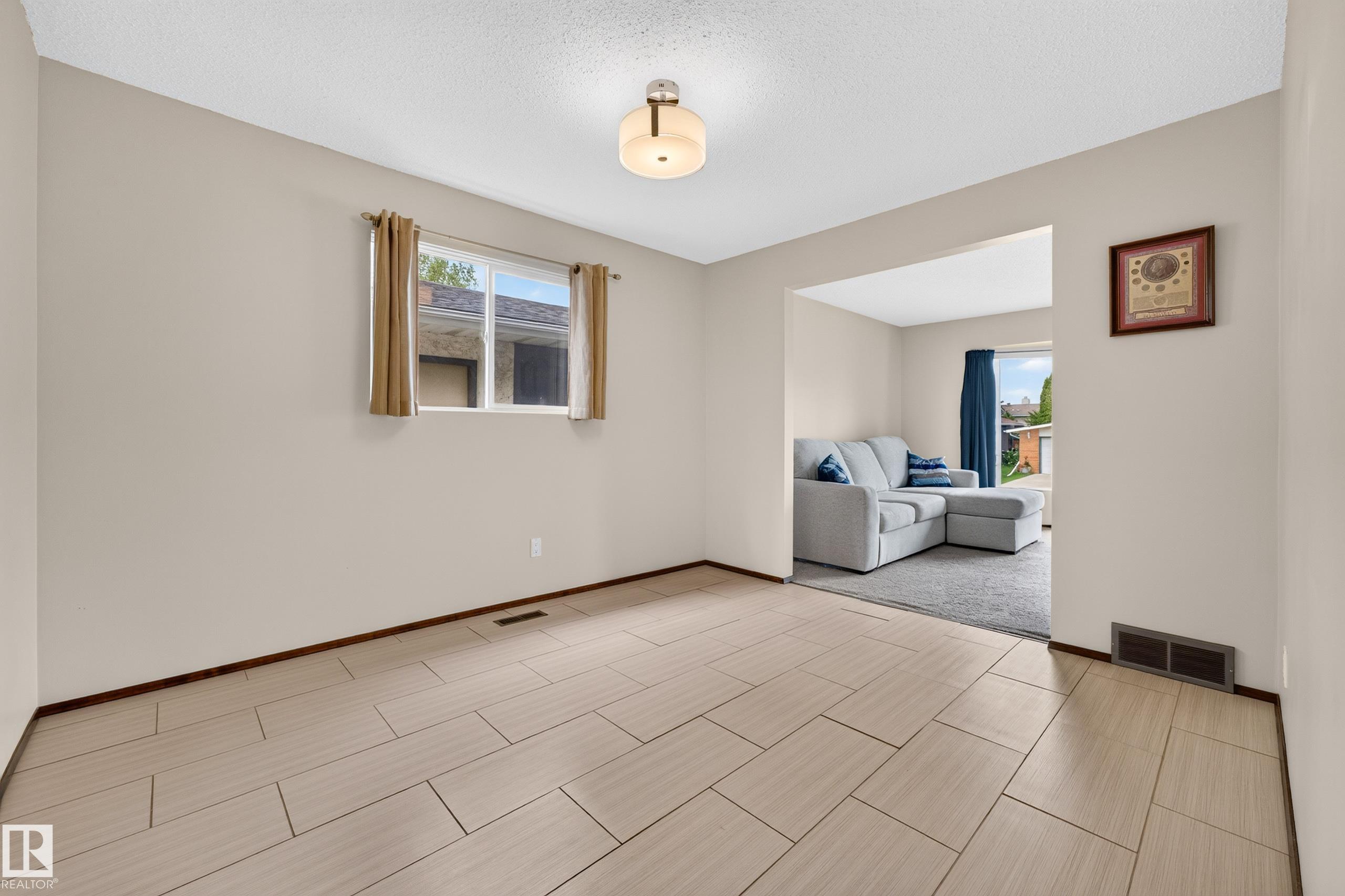 Photo 33 at 11727 27 Avenue NW, Blue Quill, Edmonton