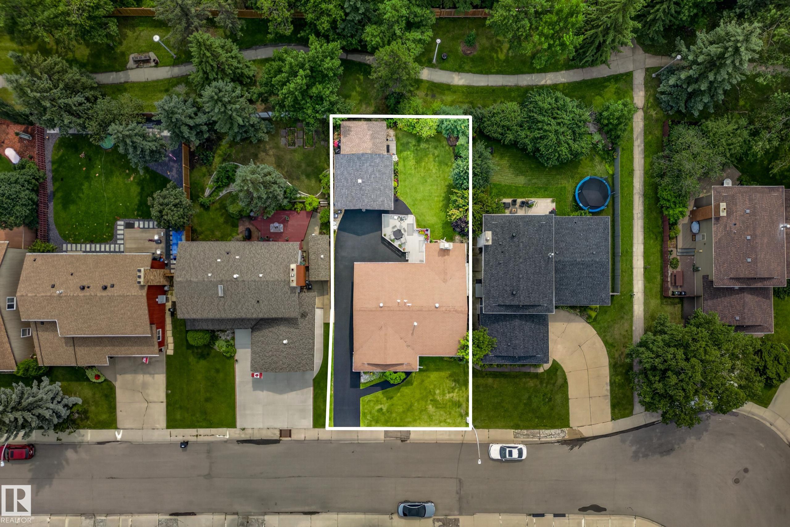 11727 27 Avenue NW, Blue Quill, Edmonton