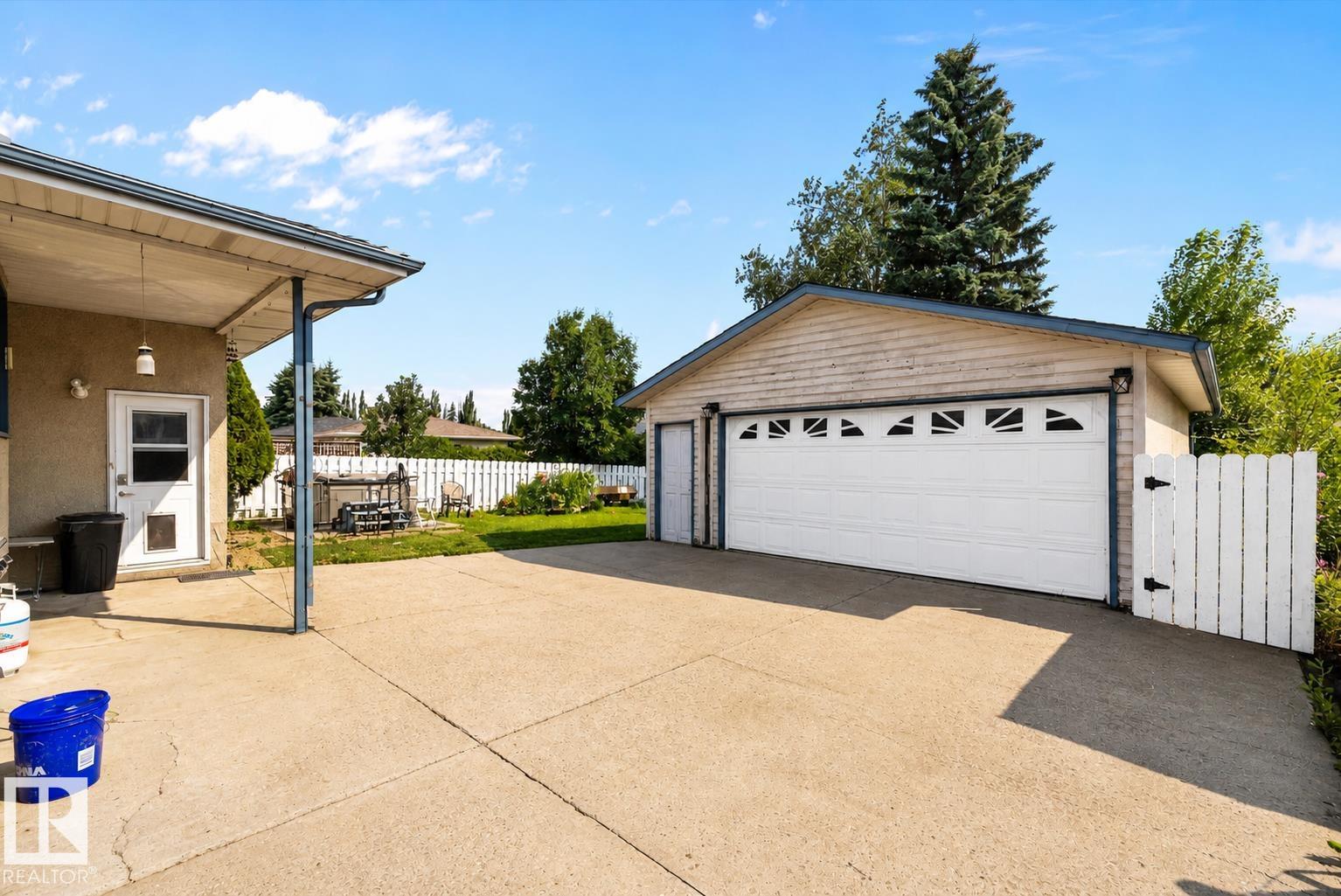 Photo 42 at 3511 73 Street NW, Lee Ridge, Edmonton