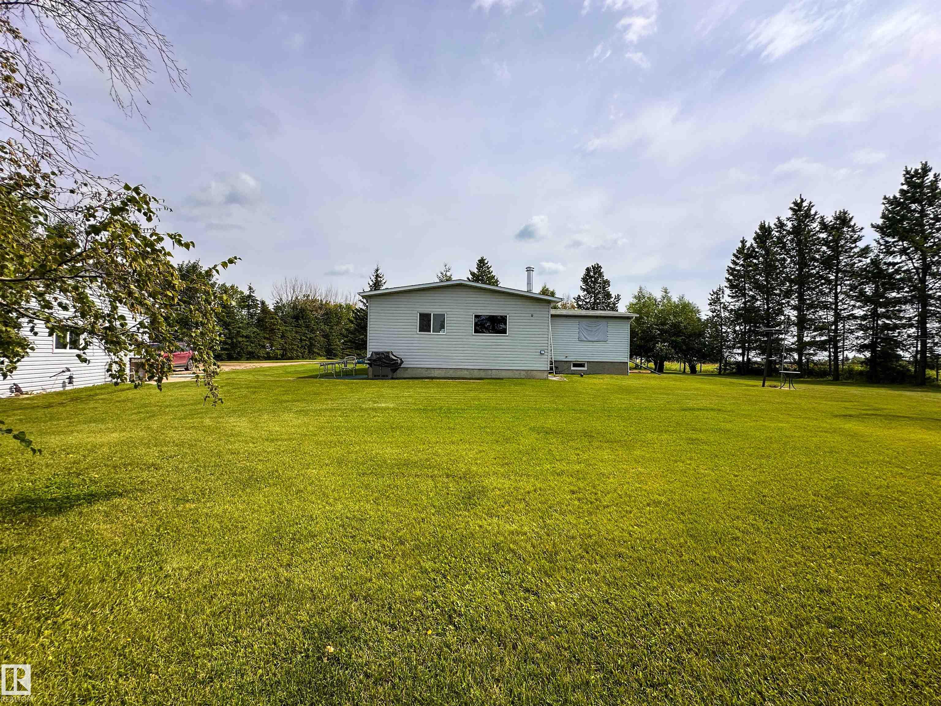Photo 45 at 55302 Rge Road 261, None, Rural Sturgeon County