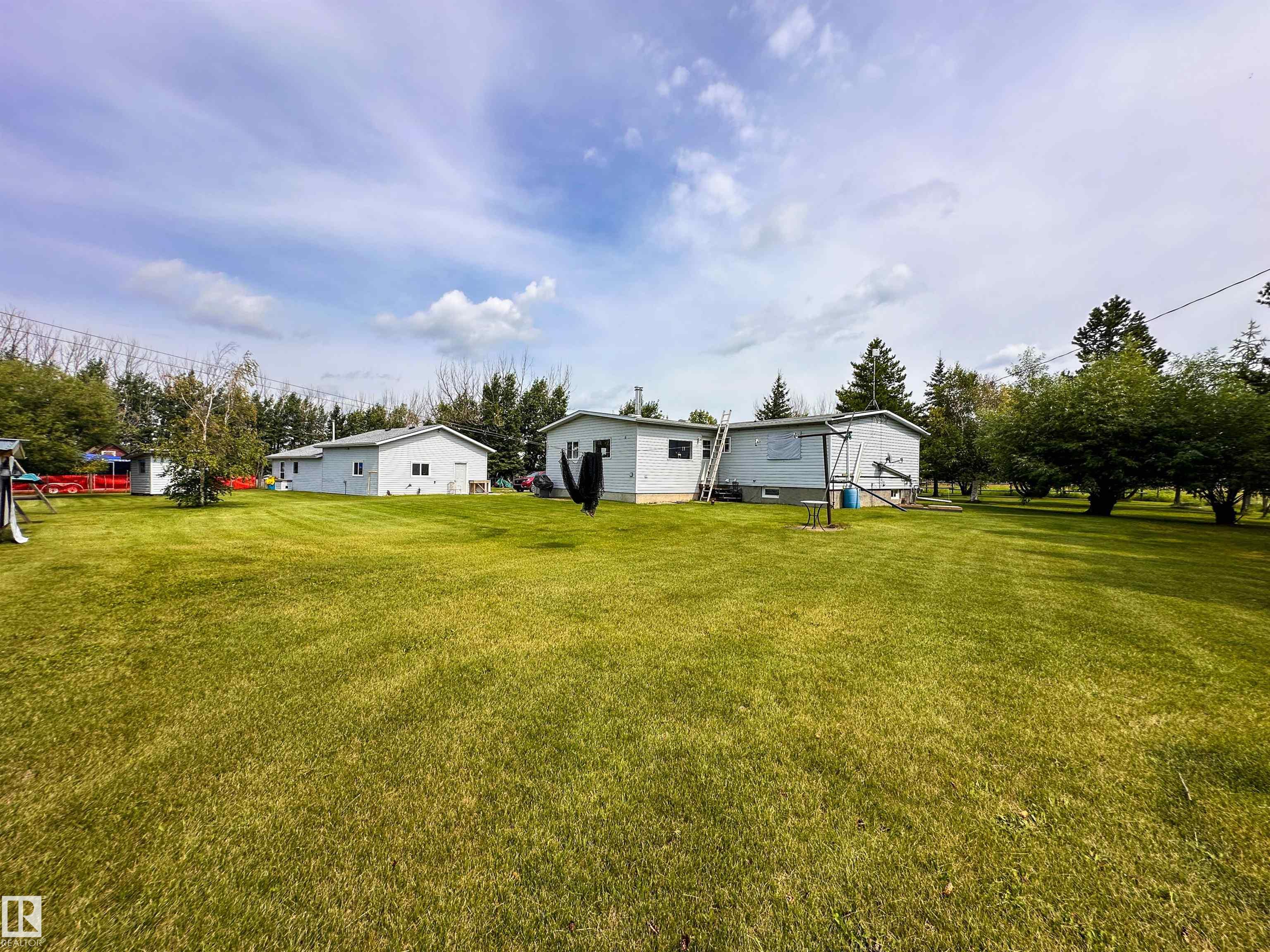 Photo 46 at 55302 Rge Road 261, None, Rural Sturgeon County