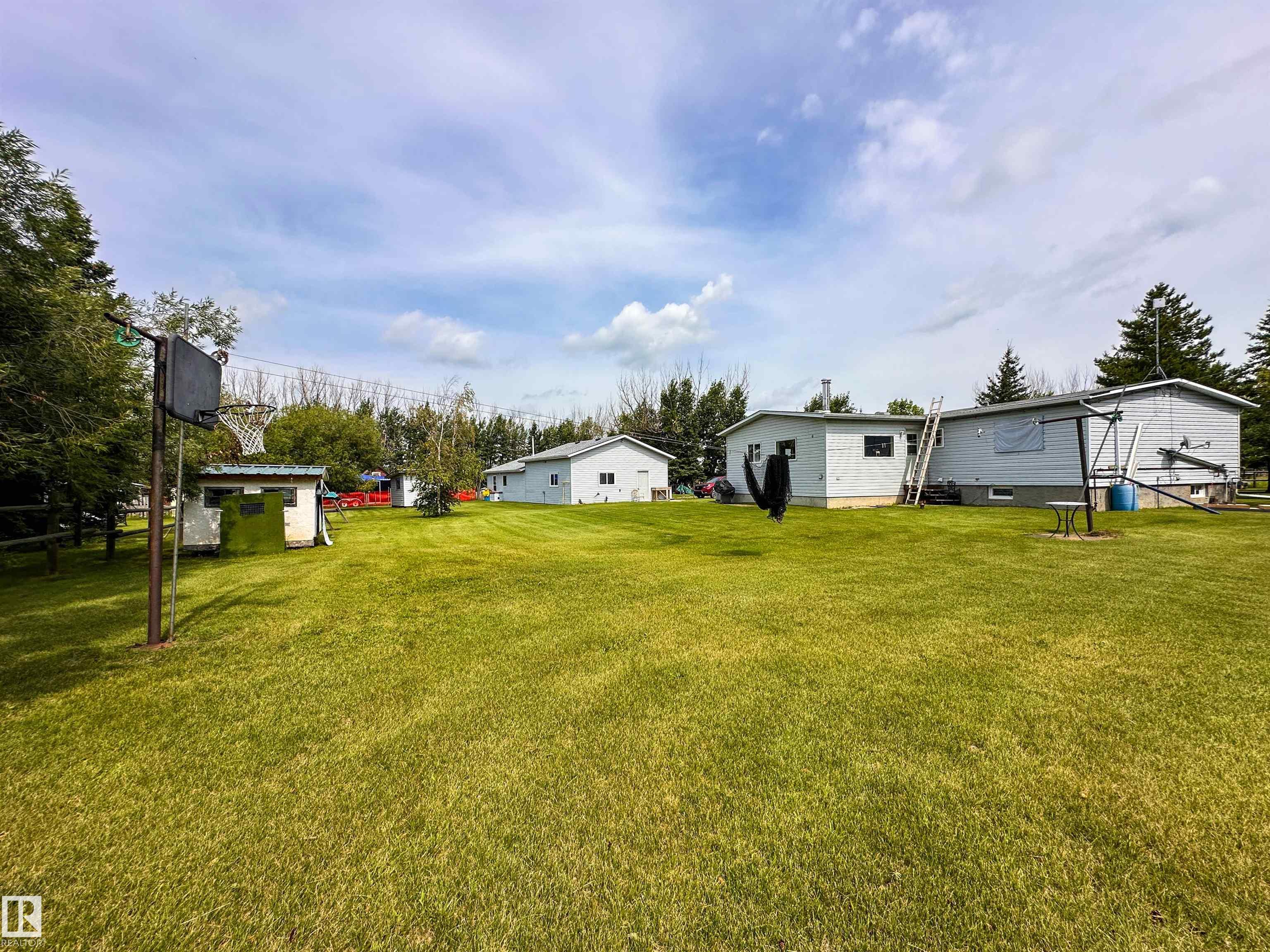 Photo 47 at 55302 Rge Road 261, None, Rural Sturgeon County