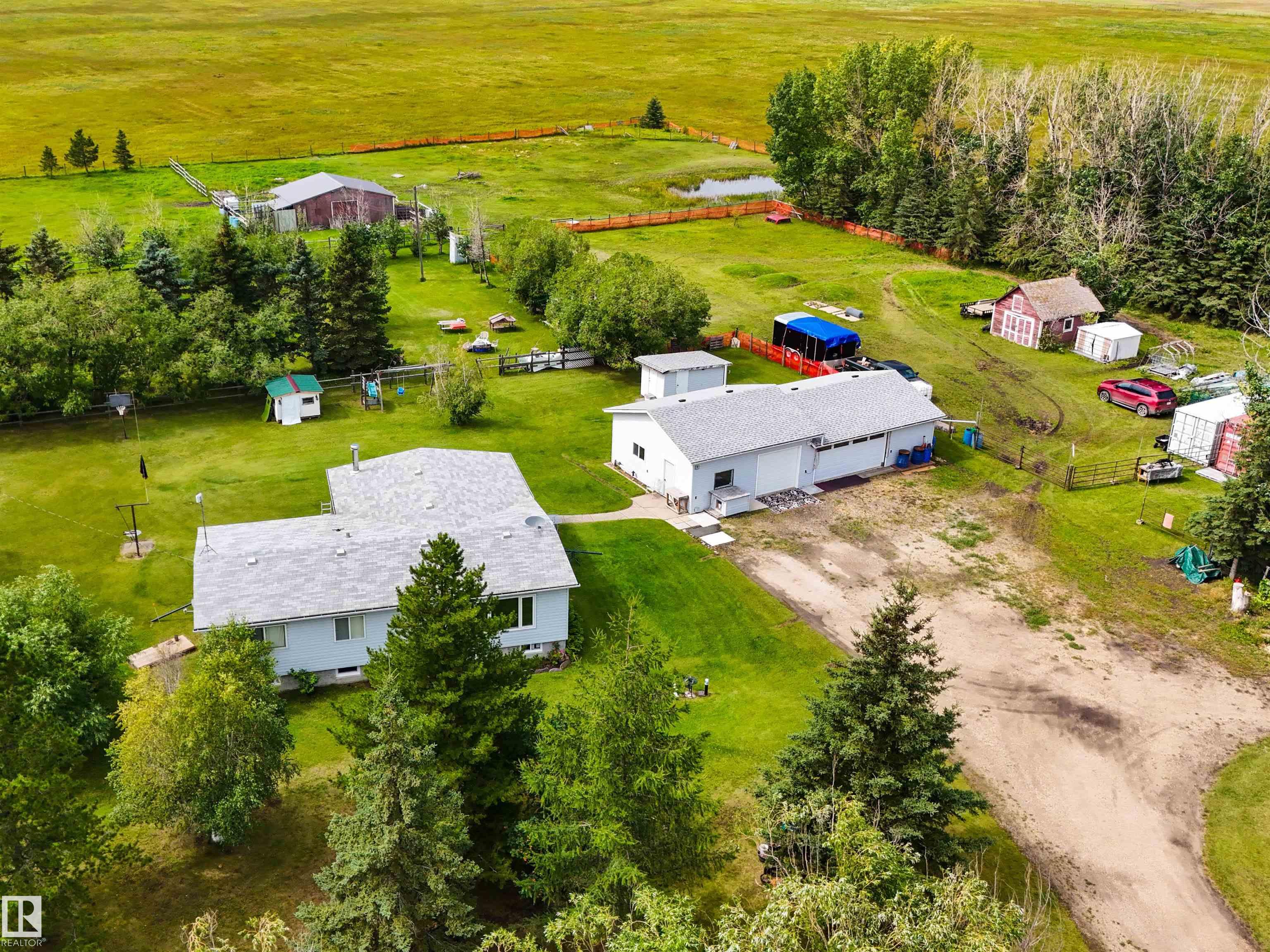 Photo 63 at 55302 Rge Road 261, None, Rural Sturgeon County