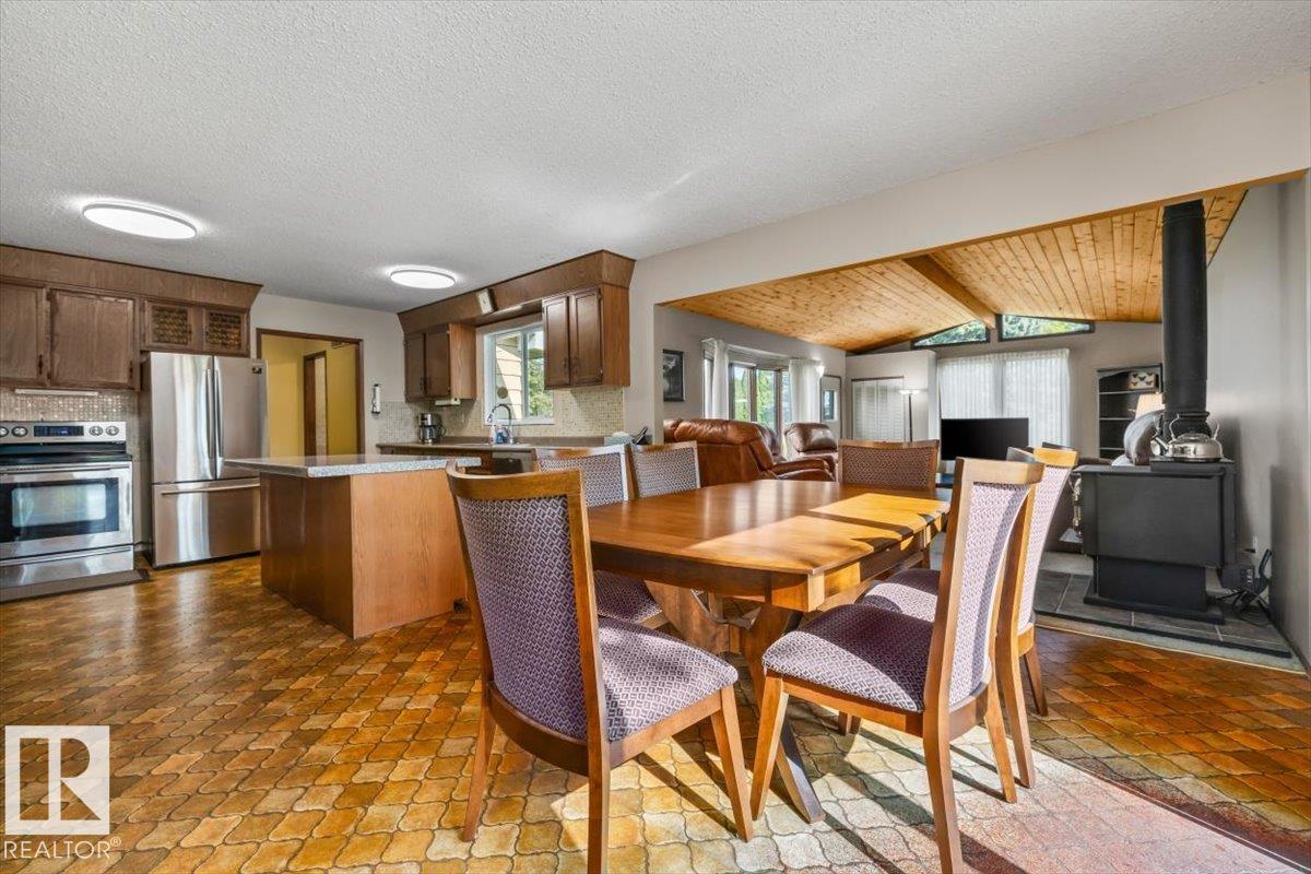 Photo 17 at 22507 Twp Road 564, None, Rural Sturgeon County