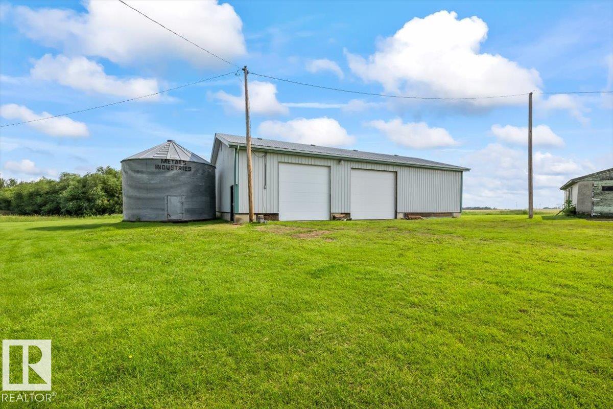 Photo 41 at 22507 Twp Road 564, None, Rural Sturgeon County