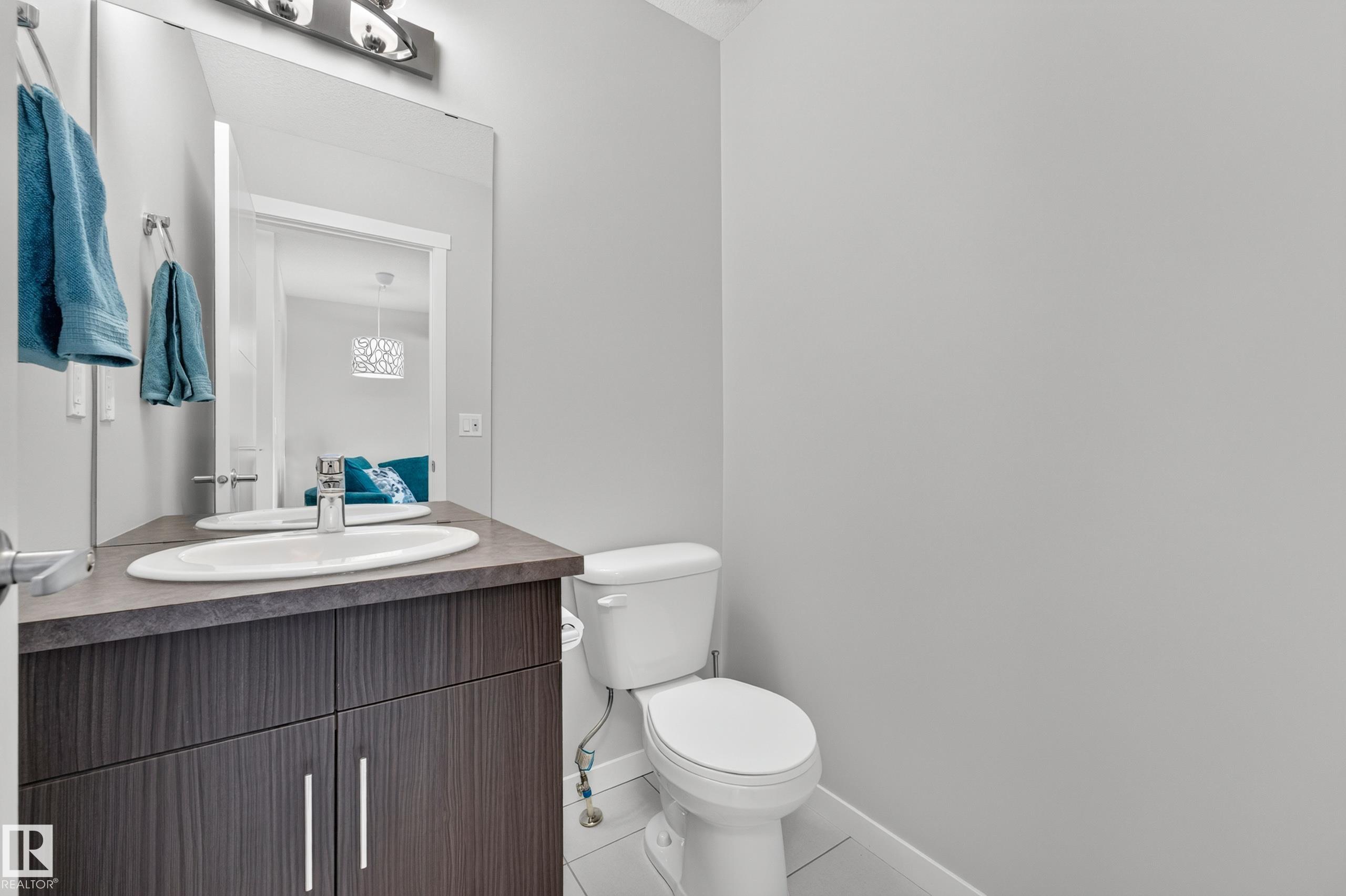 Photo 24 at 3519 8 Street NW, Maple Crest, Edmonton