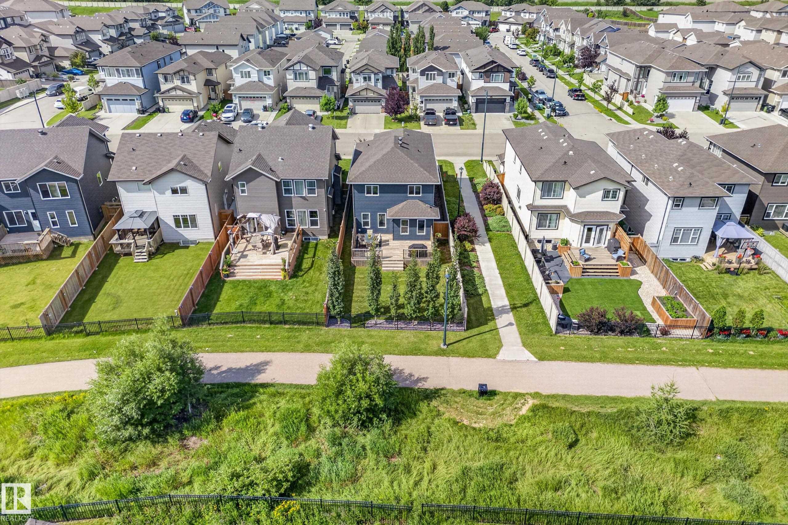 3519 8 Street NW, Maple Crest, Edmonton