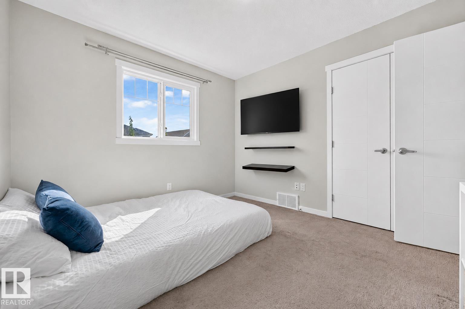 Photo 35 at 3519 8 Street NW, Maple Crest, Edmonton