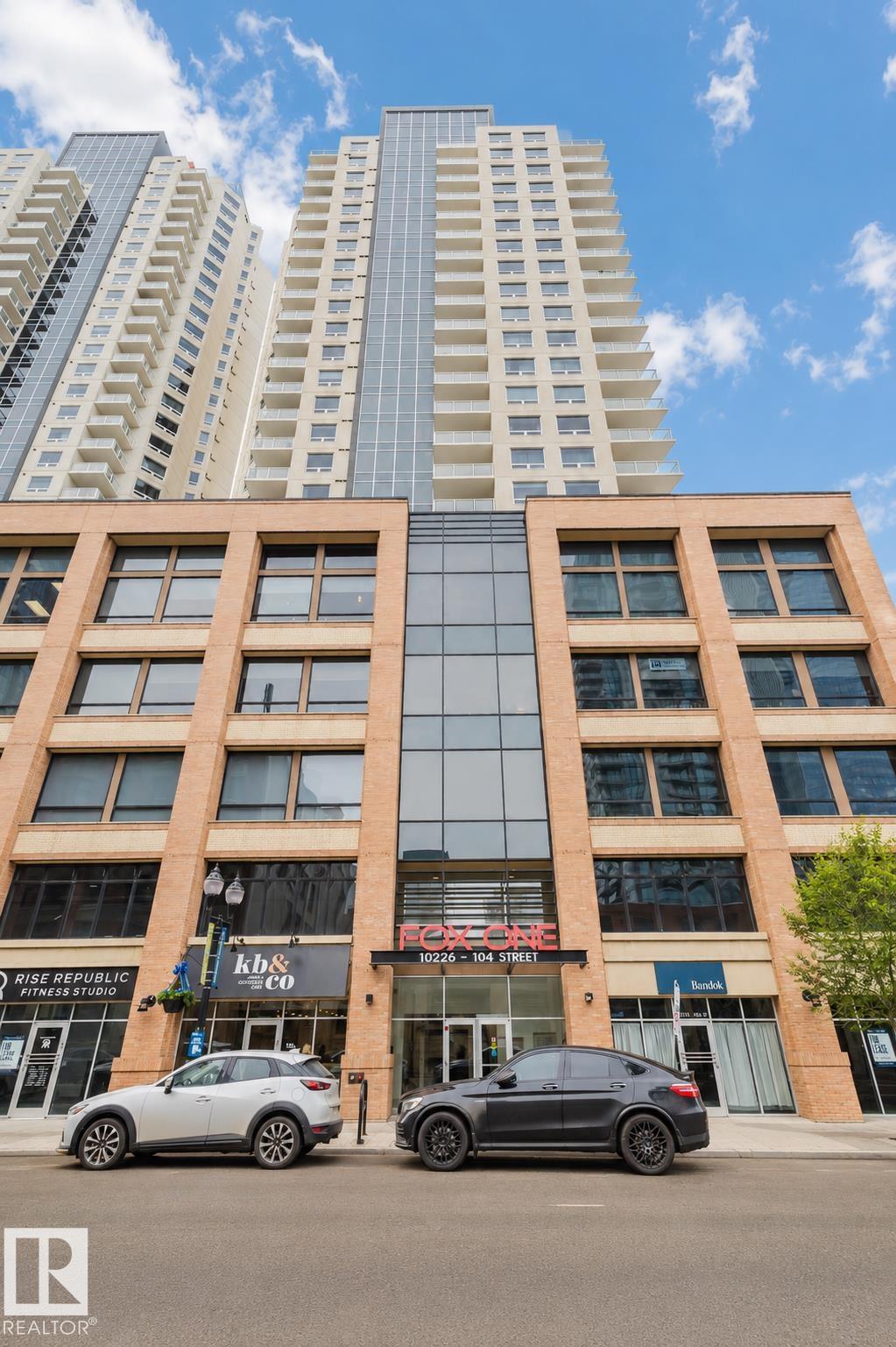 2207 - 10226 104 Street NW, Downtown, Edmonton