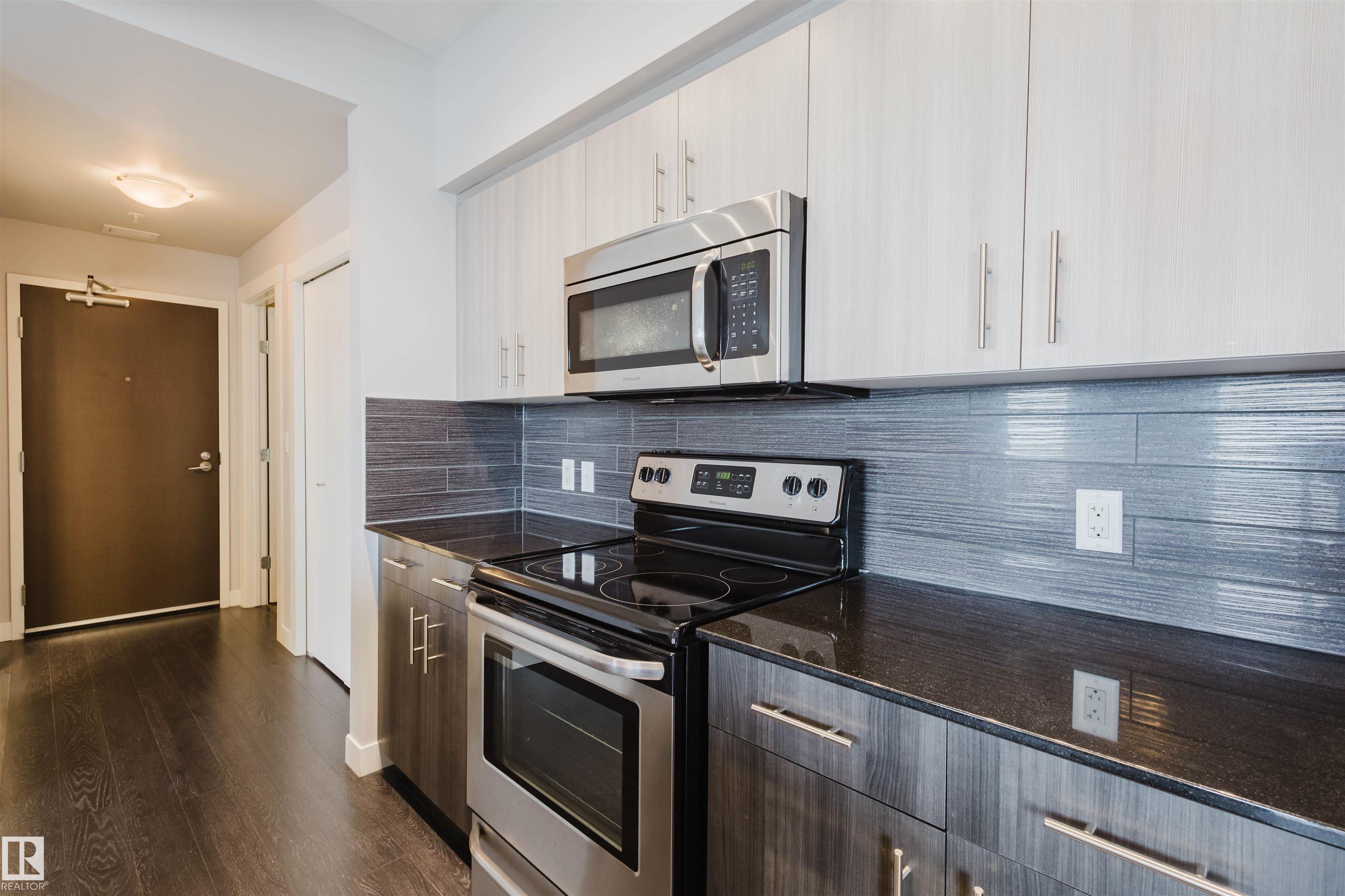 Photo 8 at 2207 - 10226 104 Street NW, Downtown, Edmonton