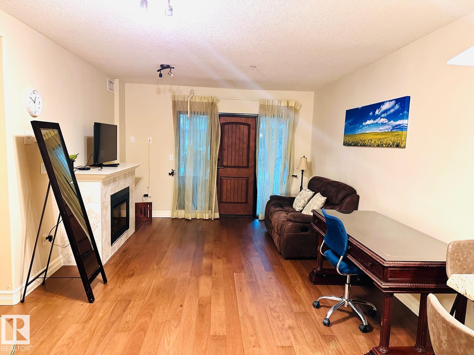Photo 19 at 207 - 10142 111 Street NW, Wîhkwêntôwin, Edmonton