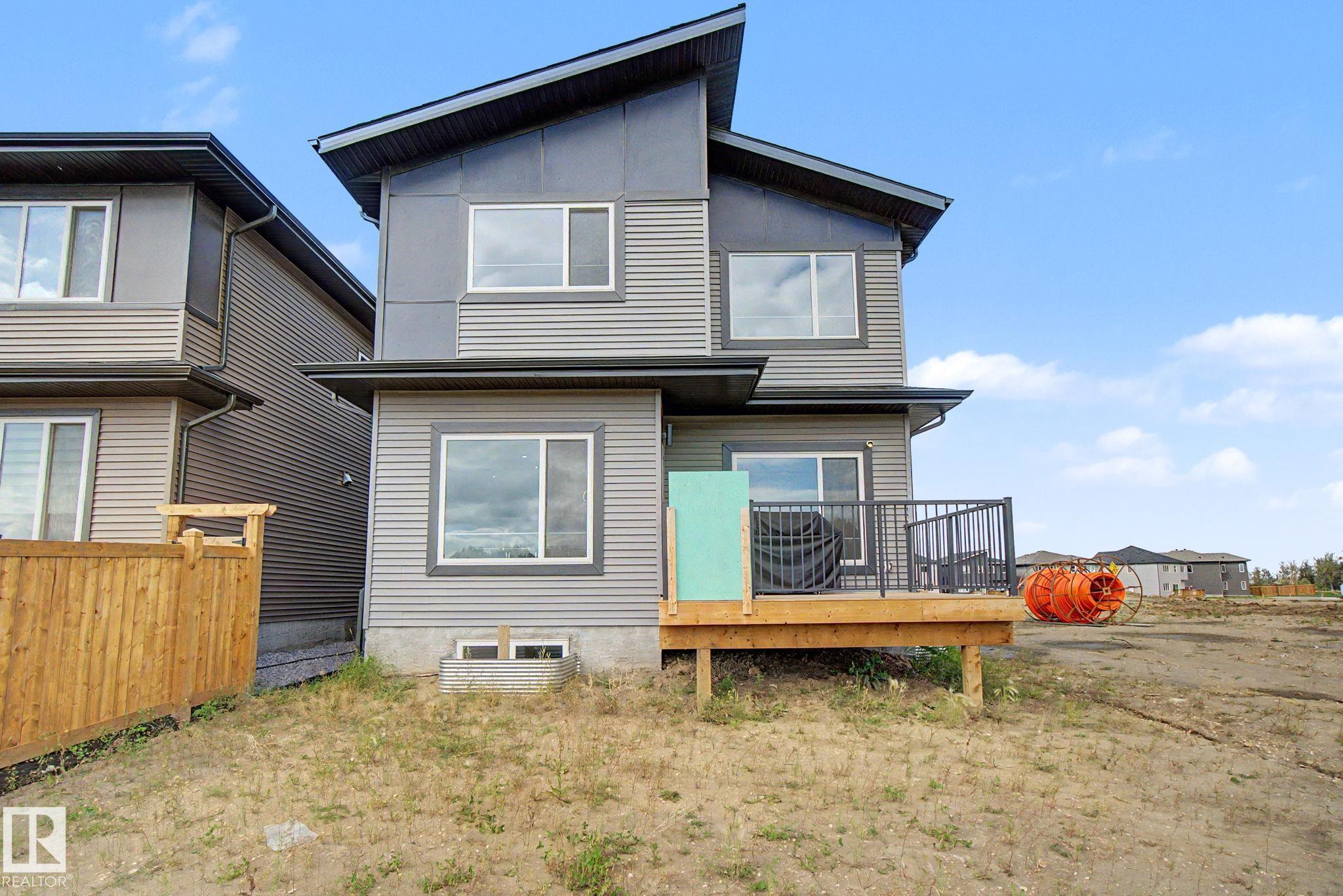 Listing photo thumbnail