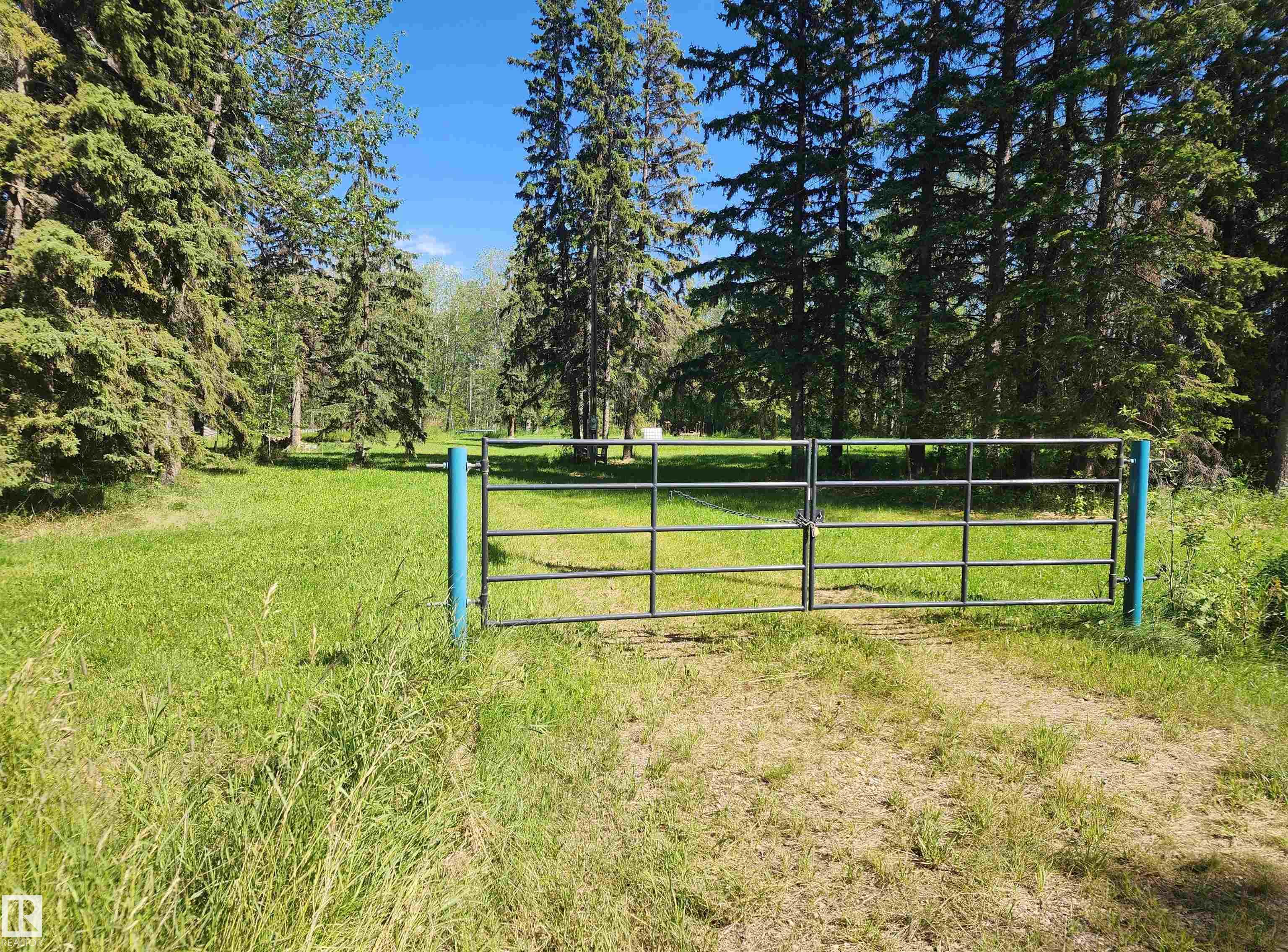 463055 RGE ROAD 64