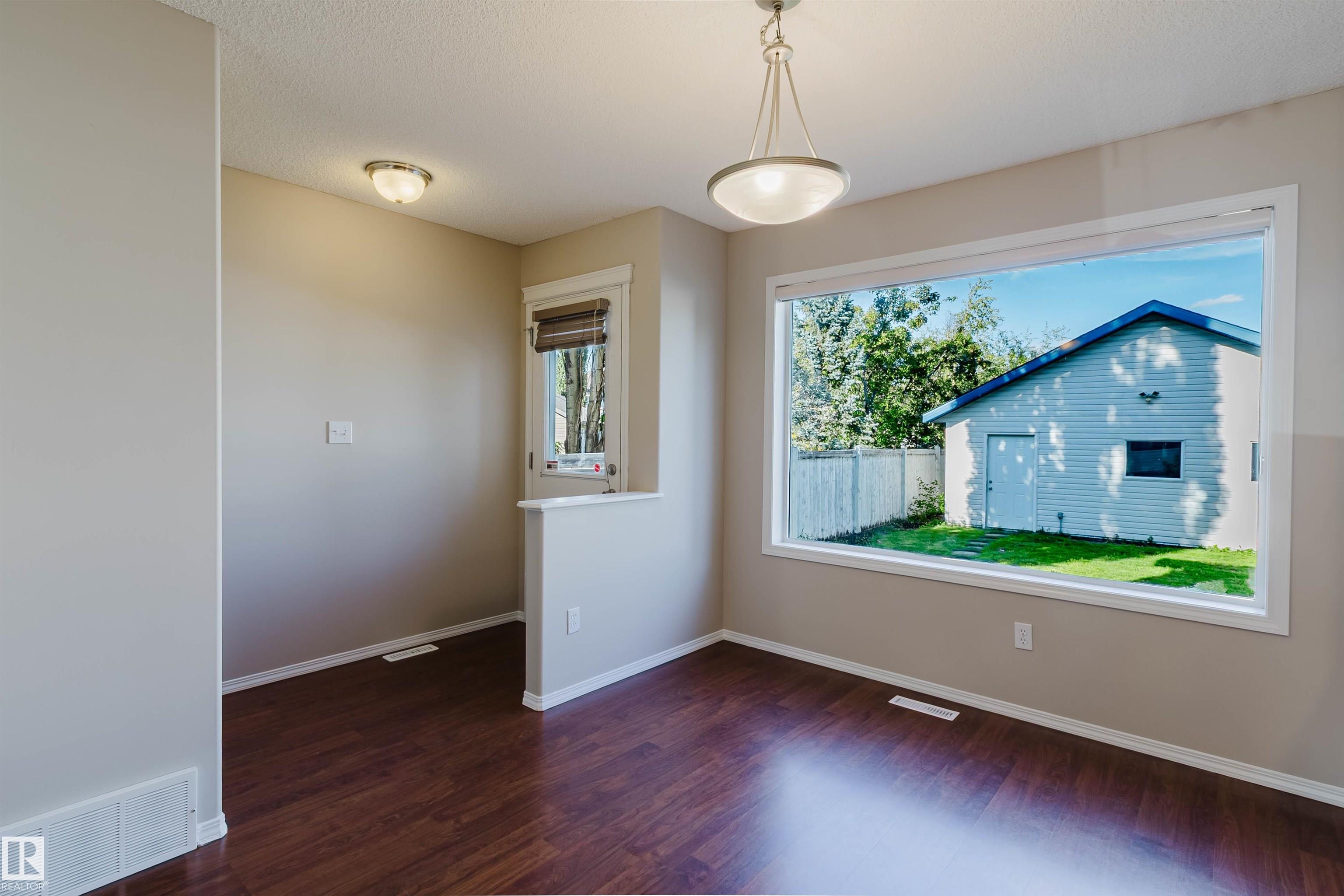 Photo 15 at 5887 Sutter Place NW, South Terwillegar, Edmonton