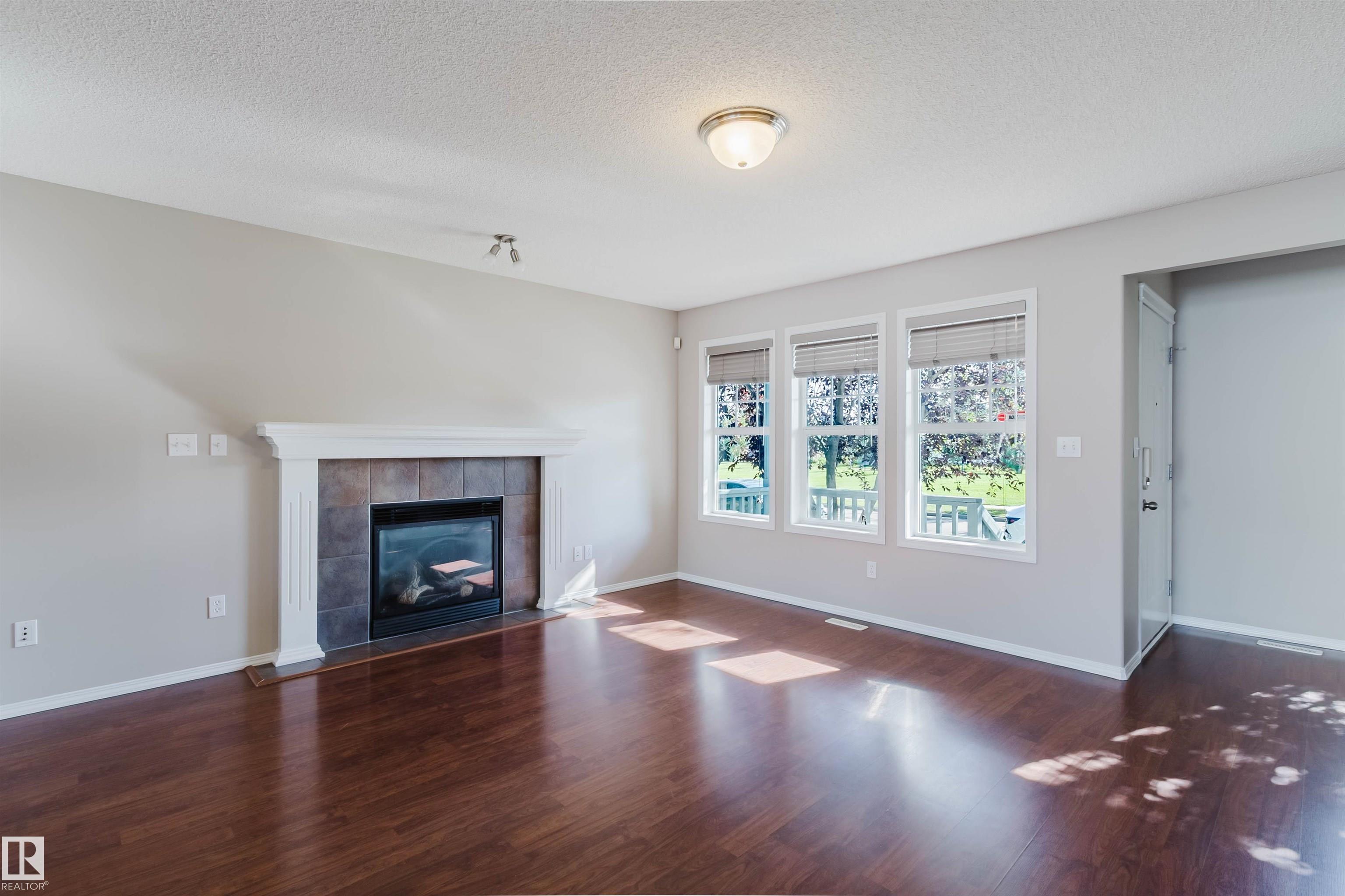 5887 Sutter Place NW, South Terwillegar, Edmonton