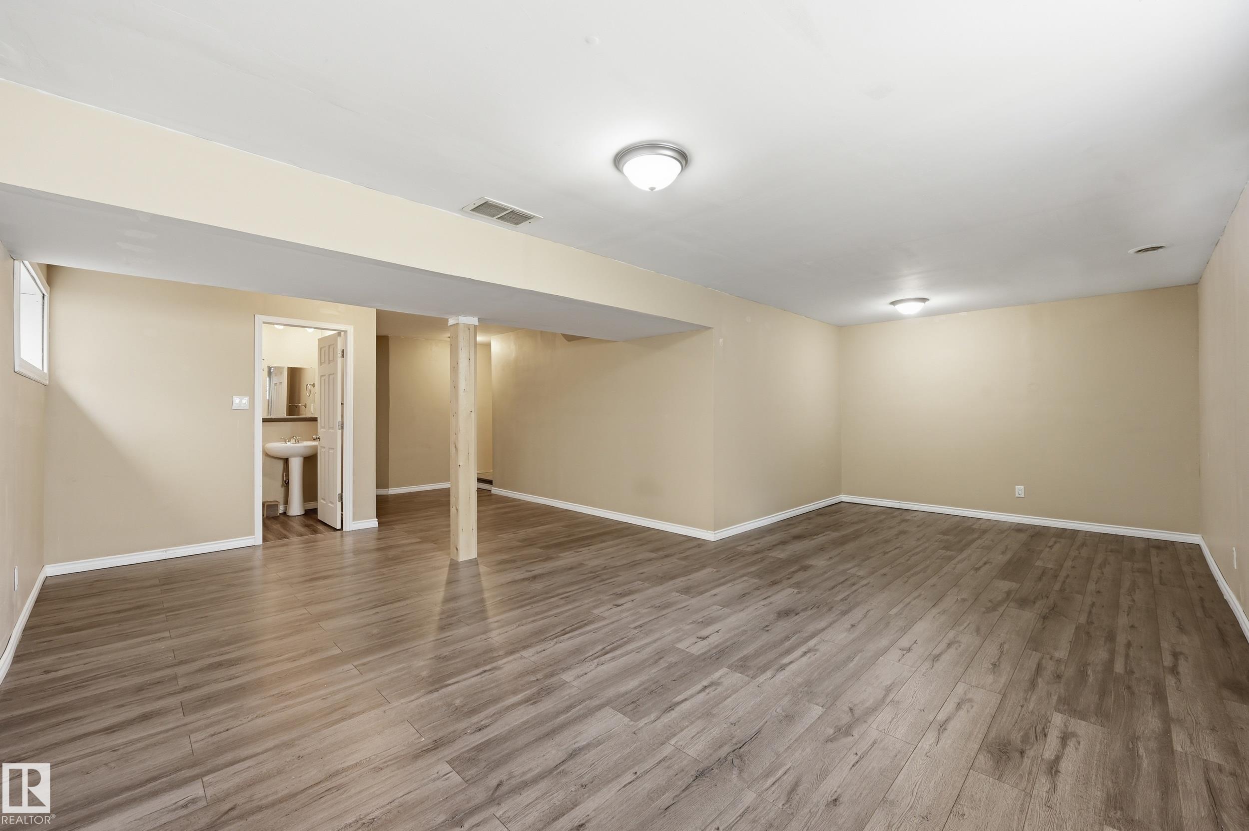 458 Hunters Green green NW, Haddow, Edmonton