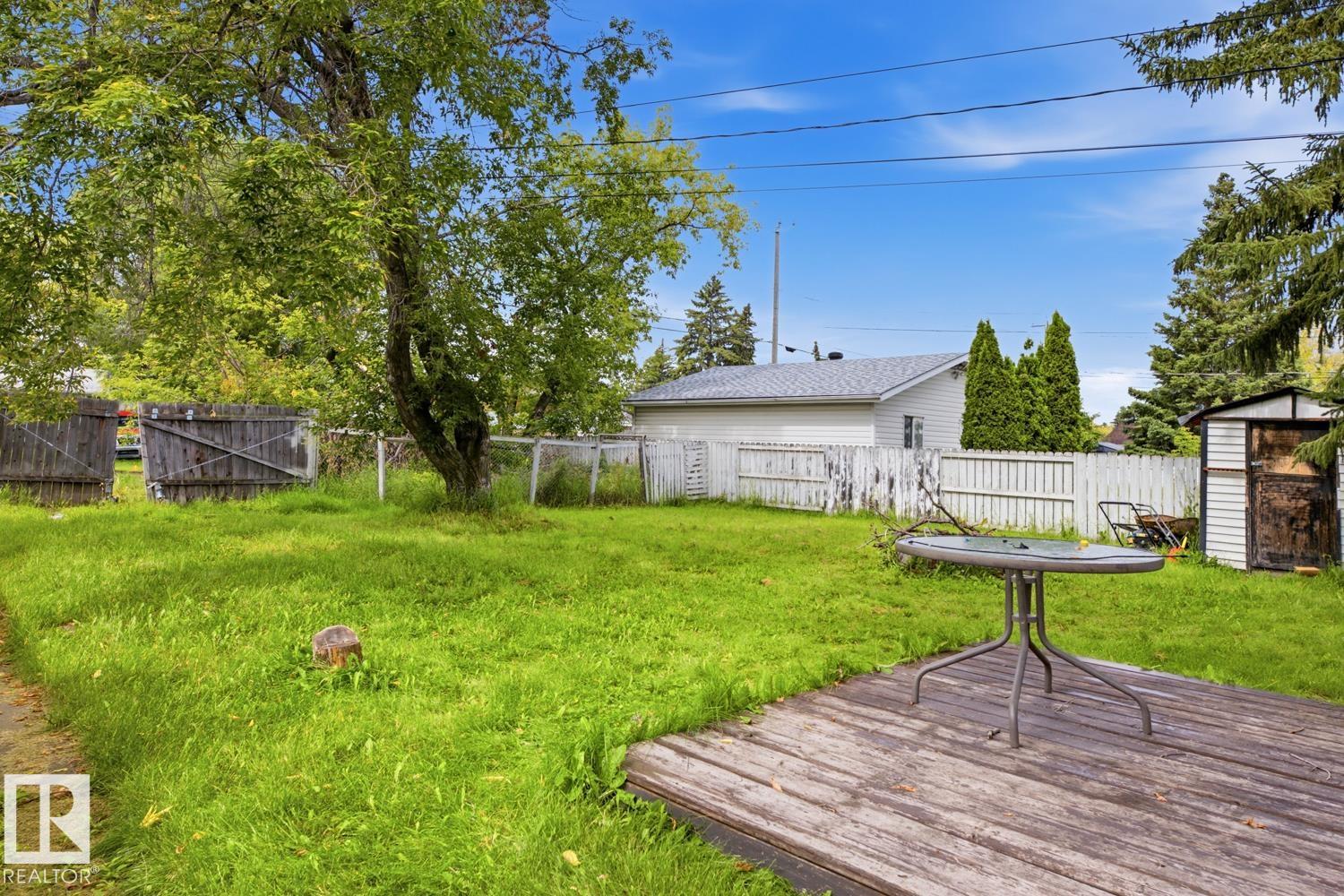 Listing photo thumbnail