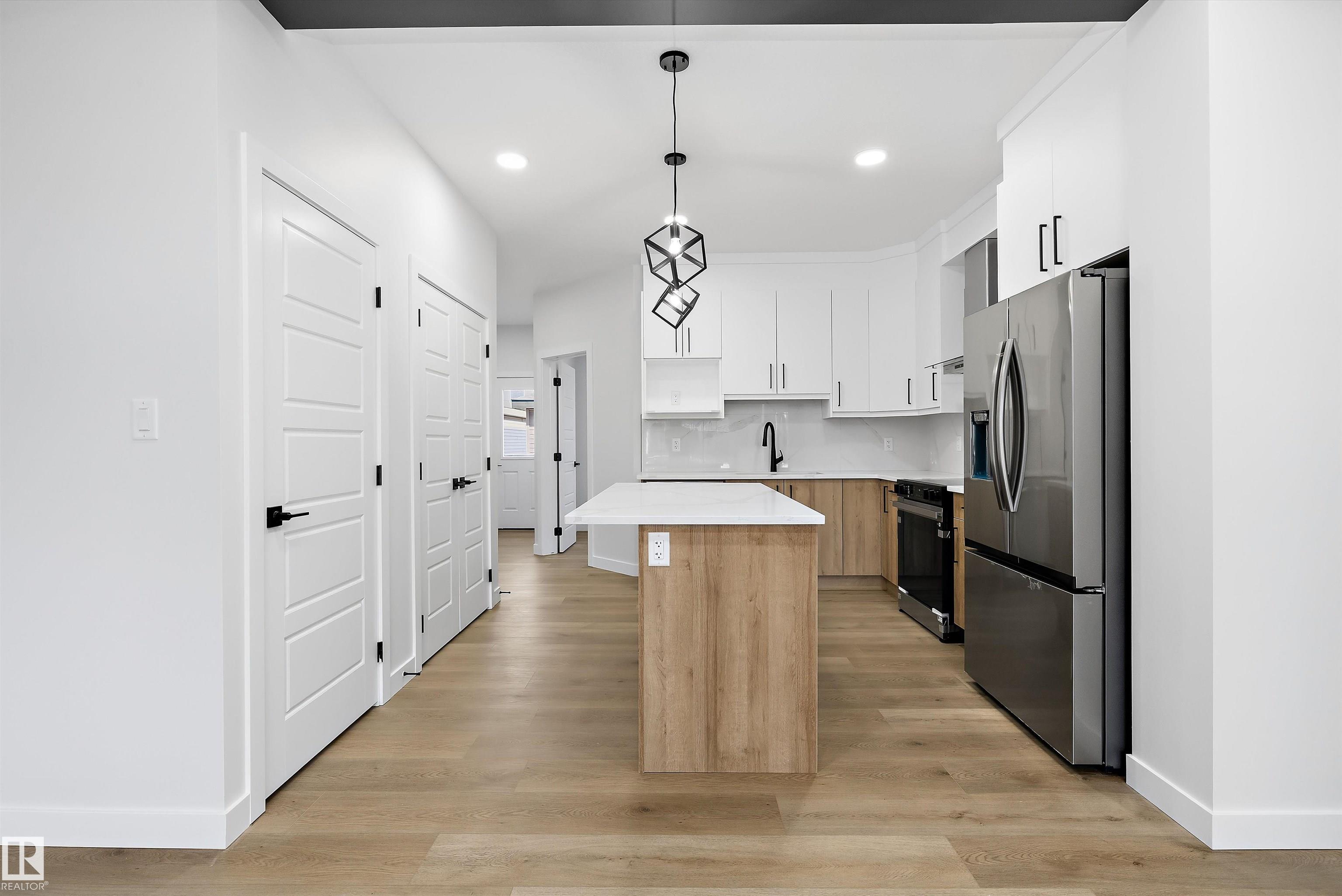 51 Clichy Close