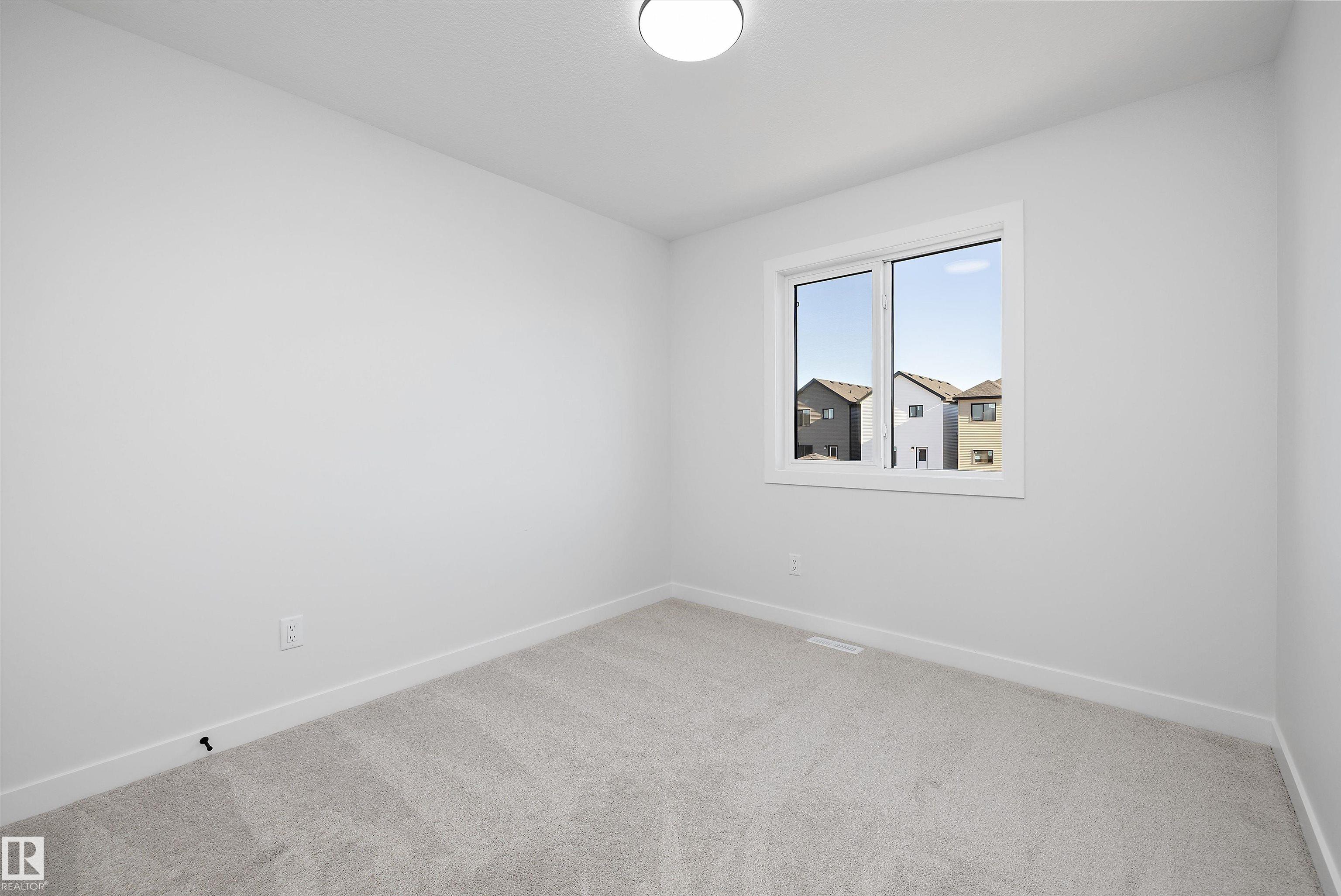 51 Clichy Close