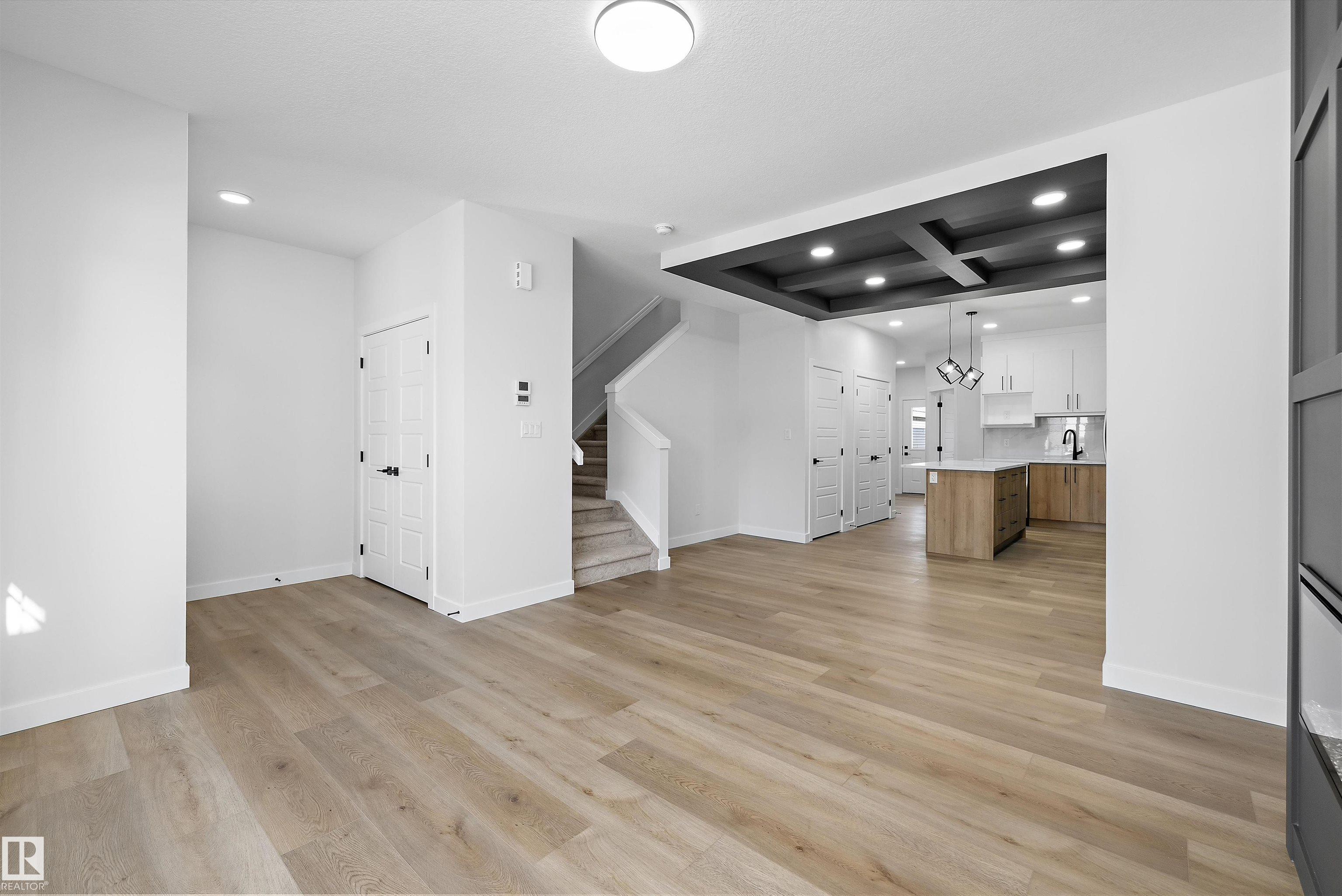 51 Clichy Close