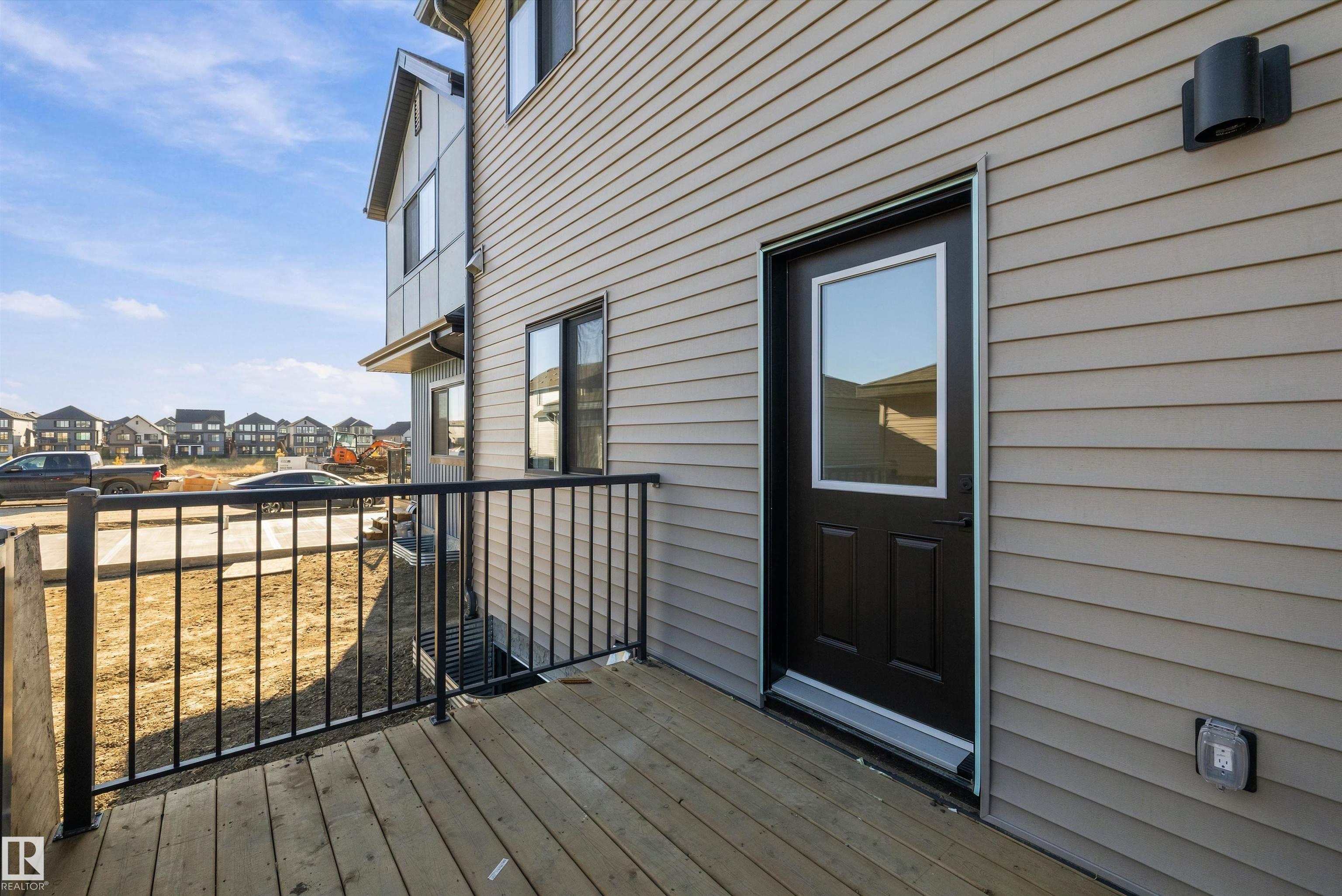 51 Clichy Close