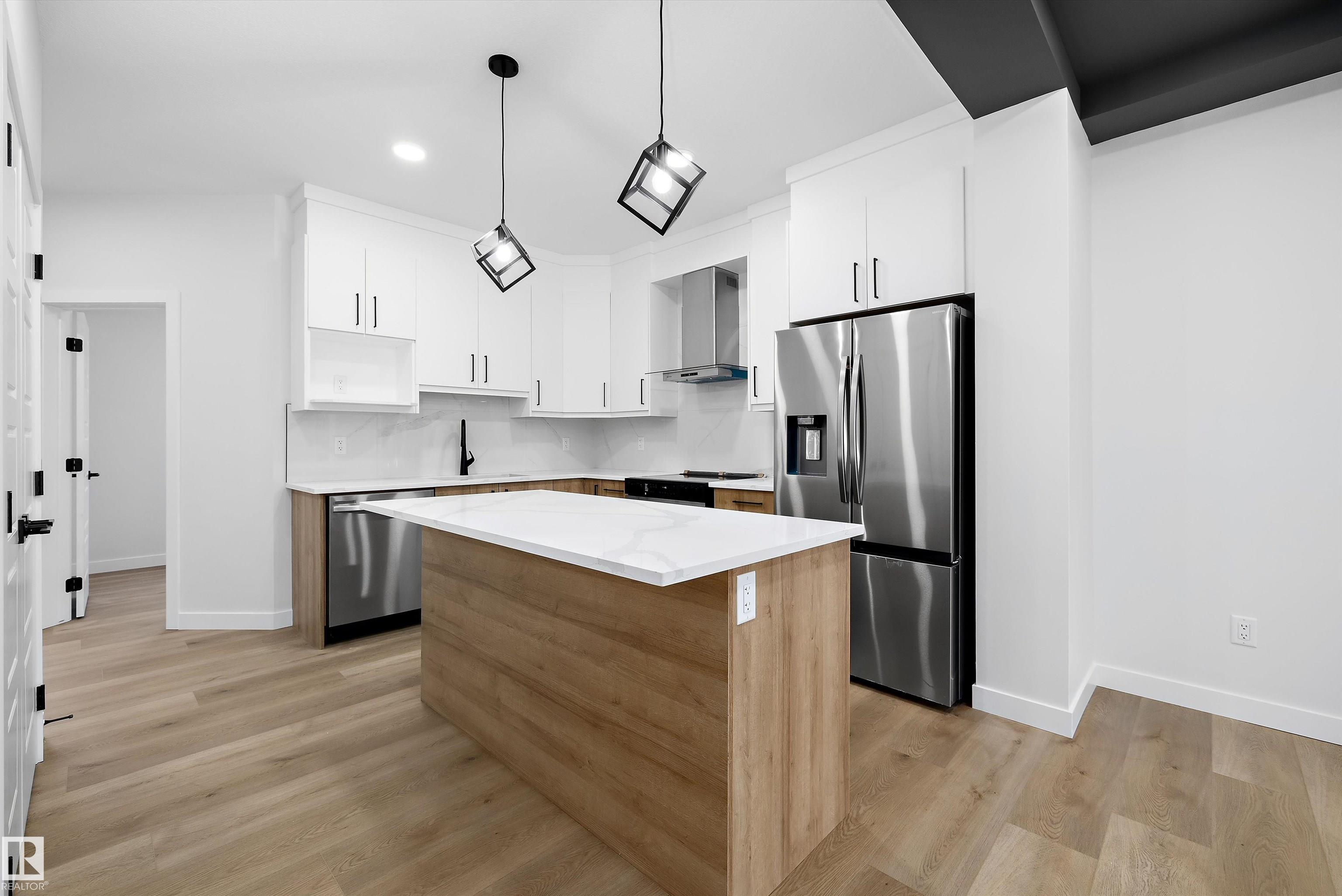 51 Clichy Close