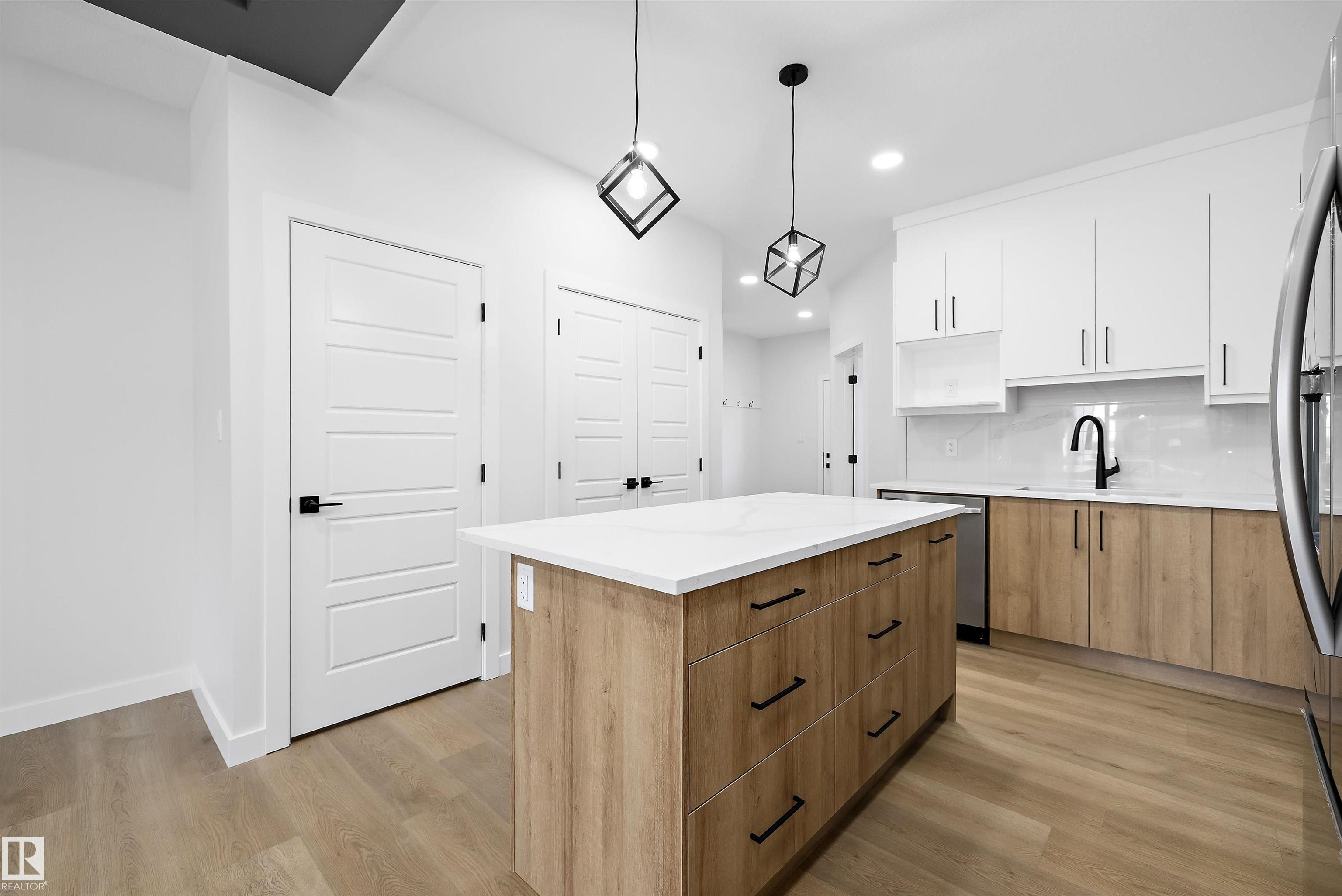 51 Clichy Close