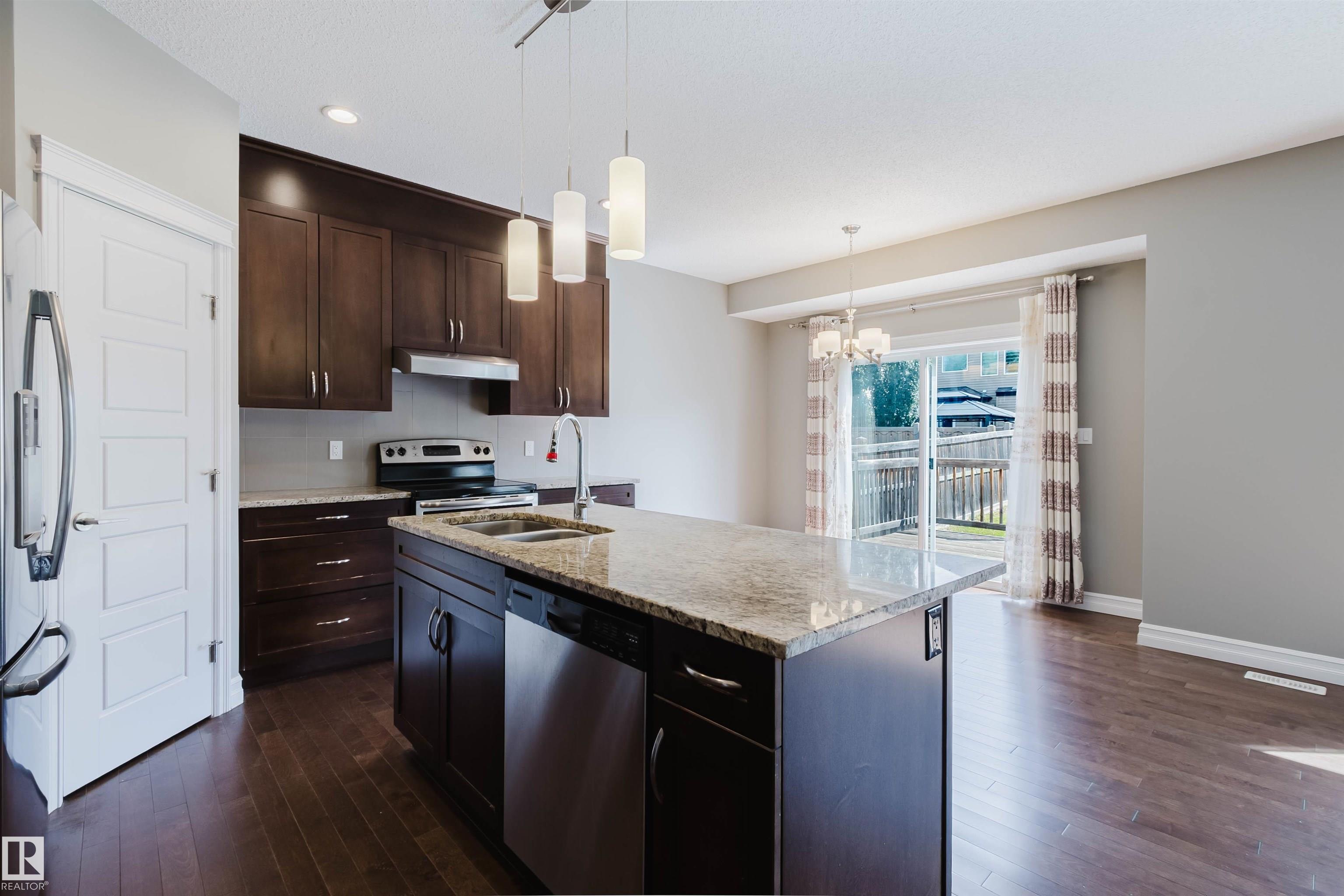 Photo 15 at 15839 10 Avenue SW, Glenridding Heights, Edmonton
