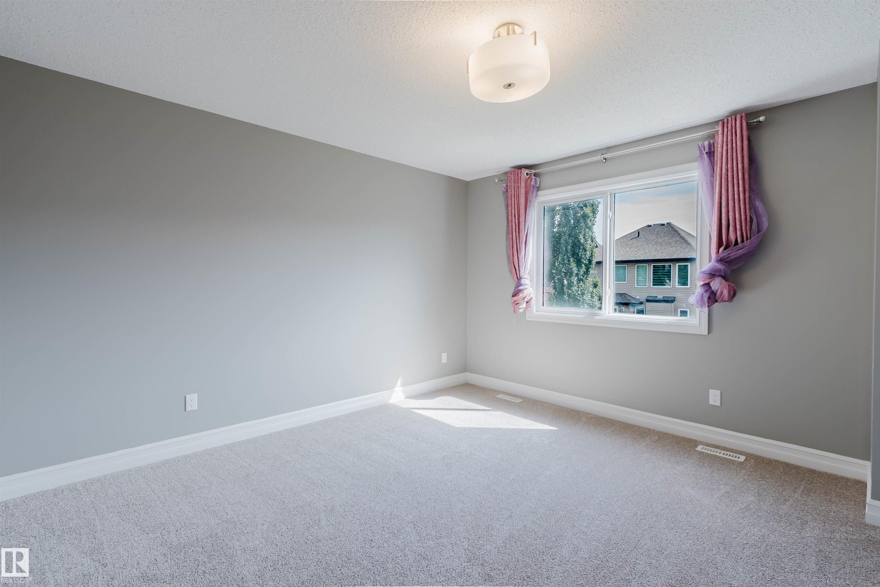 Photo 24 at 15839 10 Avenue SW, Glenridding Heights, Edmonton