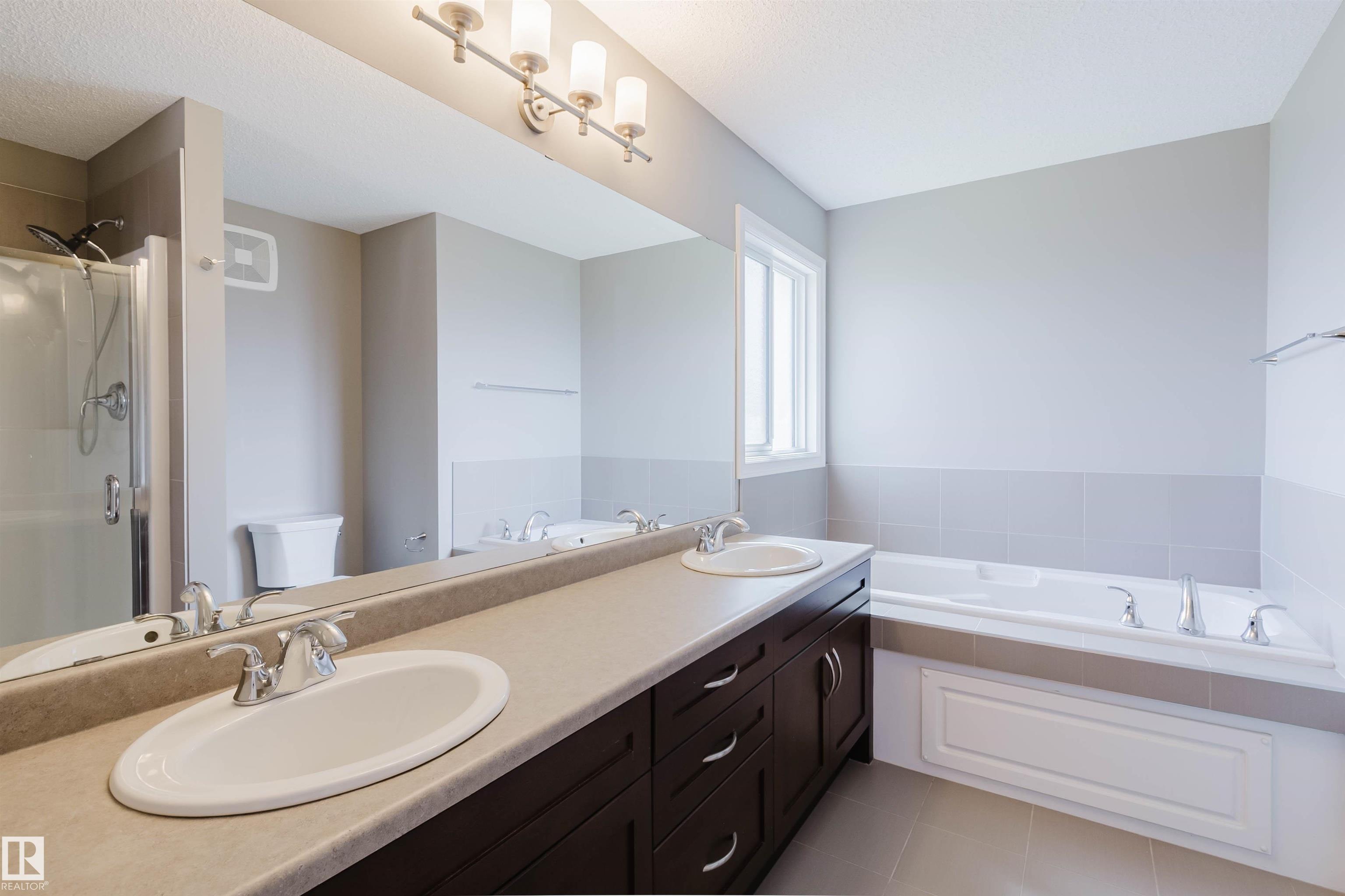 Photo 28 at 15839 10 Avenue SW, Glenridding Heights, Edmonton