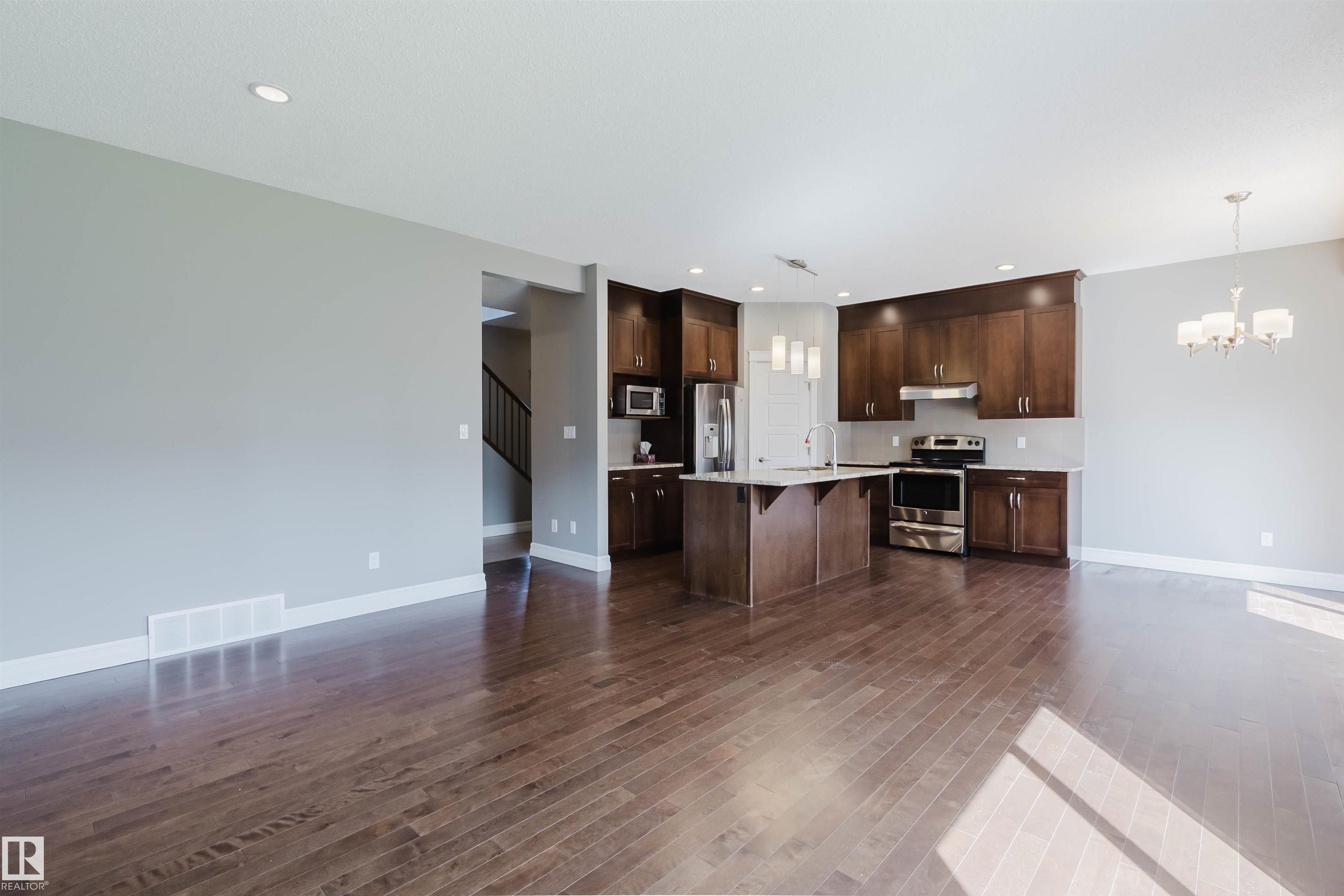 Photo 7 at 15839 10 Avenue SW, Glenridding Heights, Edmonton