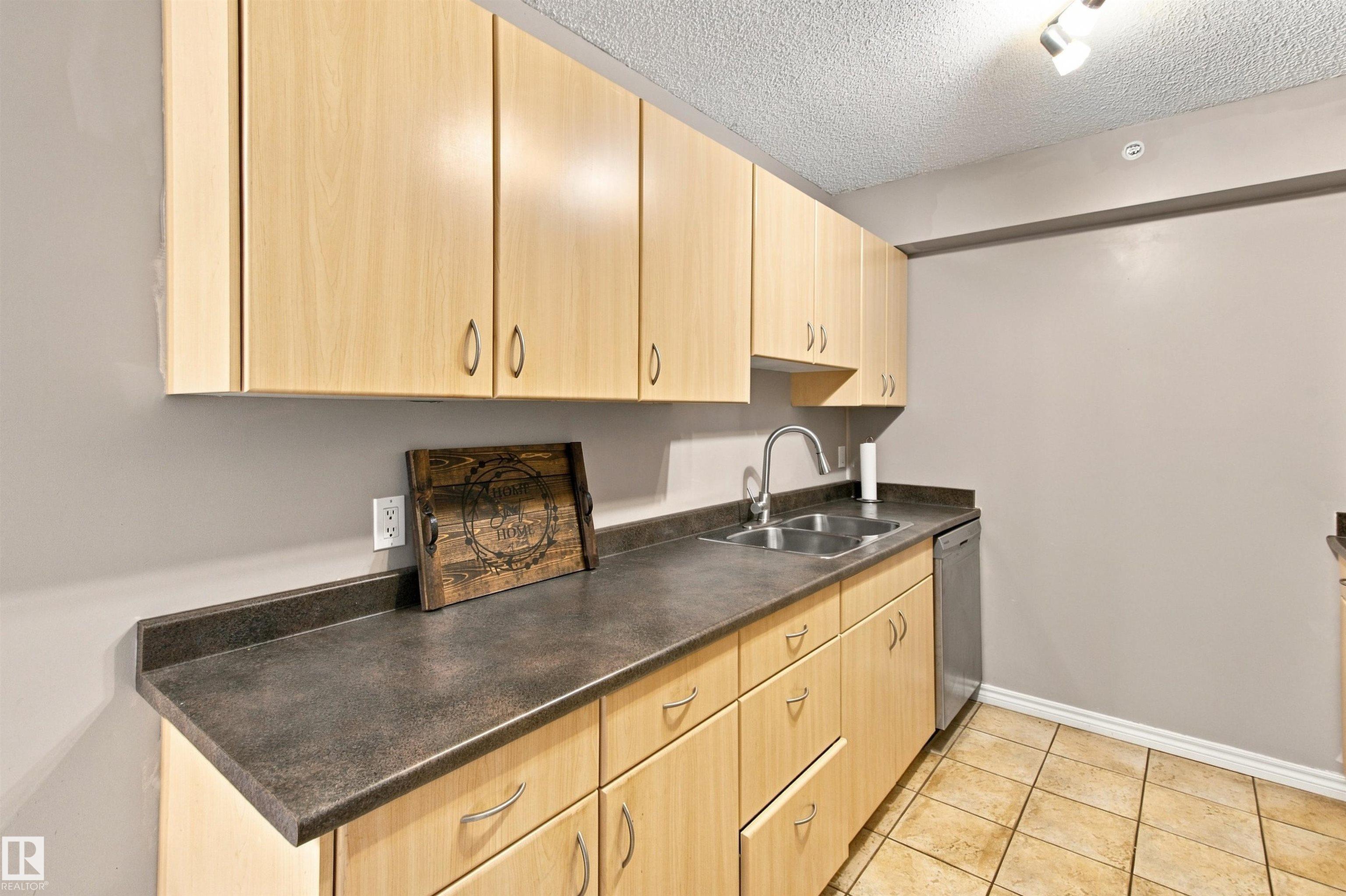 Photo 11 at 504 - 10180 104 Street NW, Downtown, Edmonton
