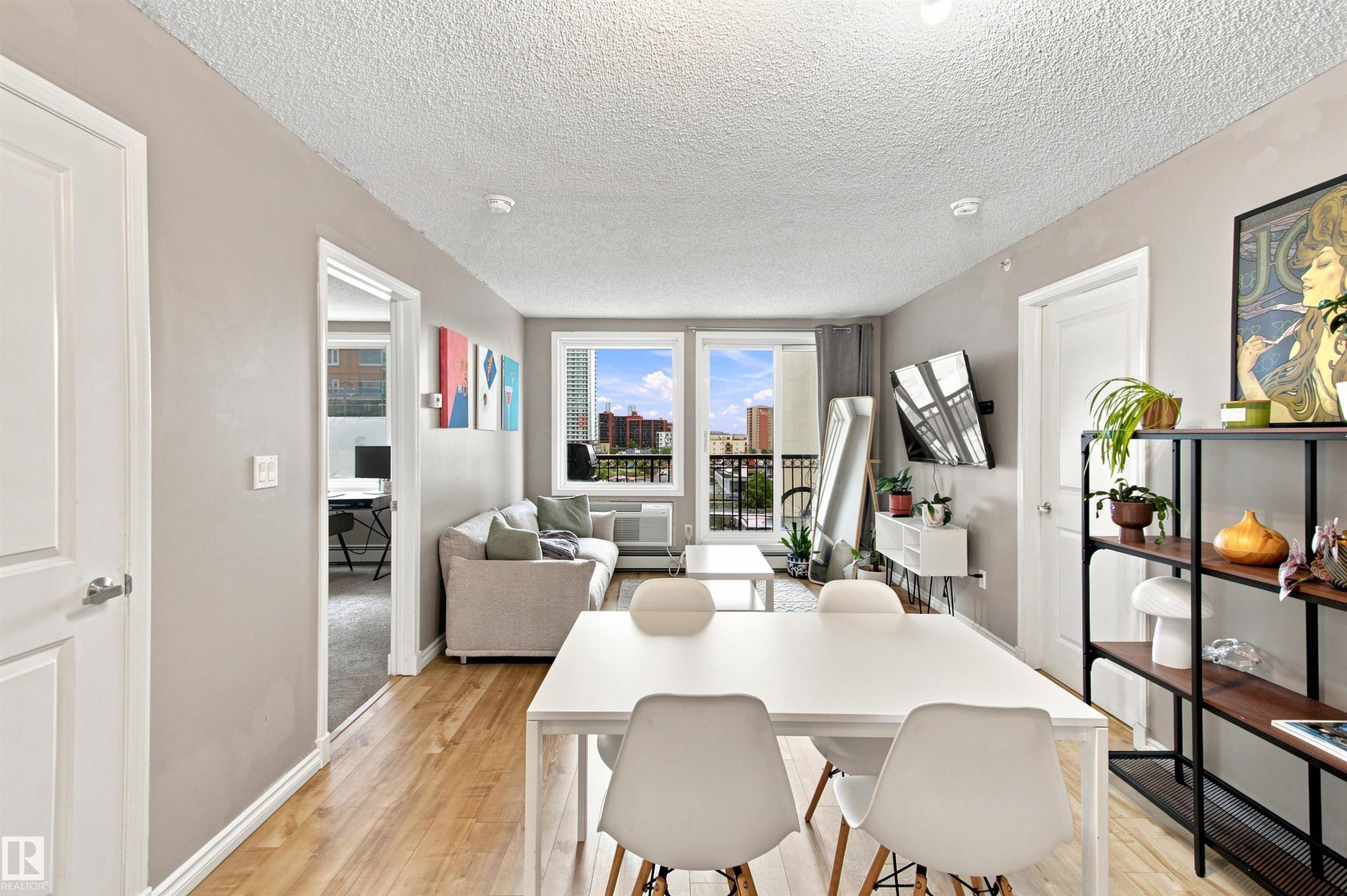 504 - 10180 104 Street NW, Downtown, Edmonton