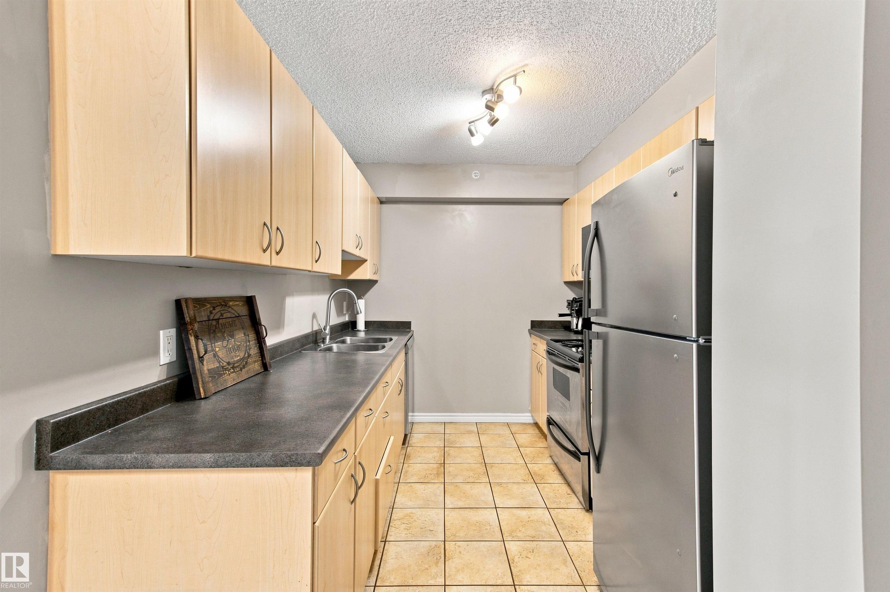 Photo 10 at 504 - 10180 104 Street NW, Downtown, Edmonton