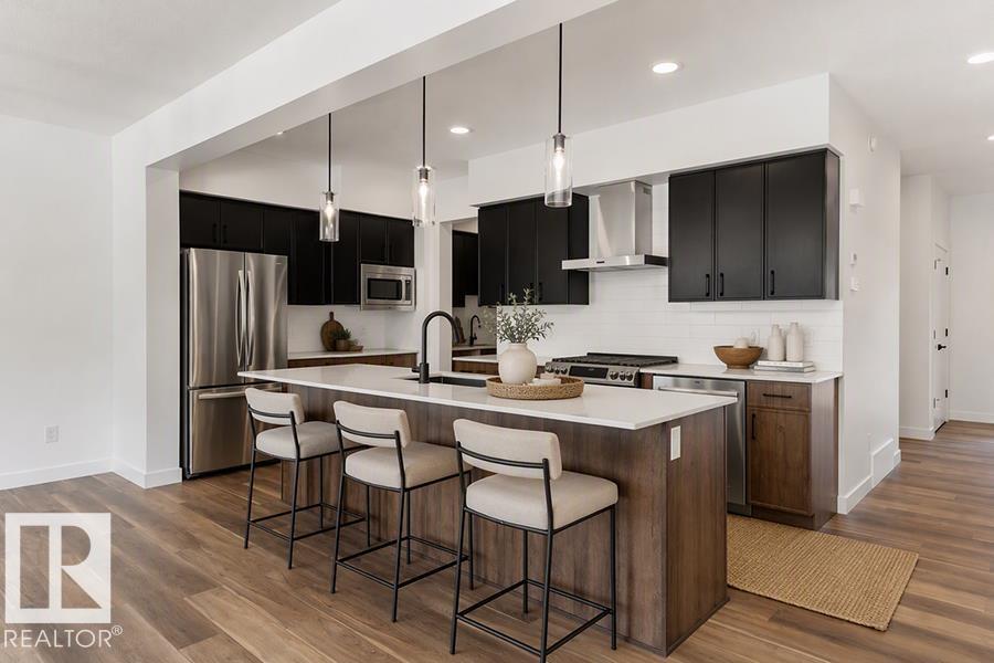 https://zimg.paragon.ice.com/ParagonImages/Property/PM/RAE/225415926/13/0/0/889fdba15fe93ca0bfc7a6d01f89c665/1/708cfe886928b035c8d755f42bdd128f/225415926-af4035b6-459f-44b6-b276-914fee435257.JPG