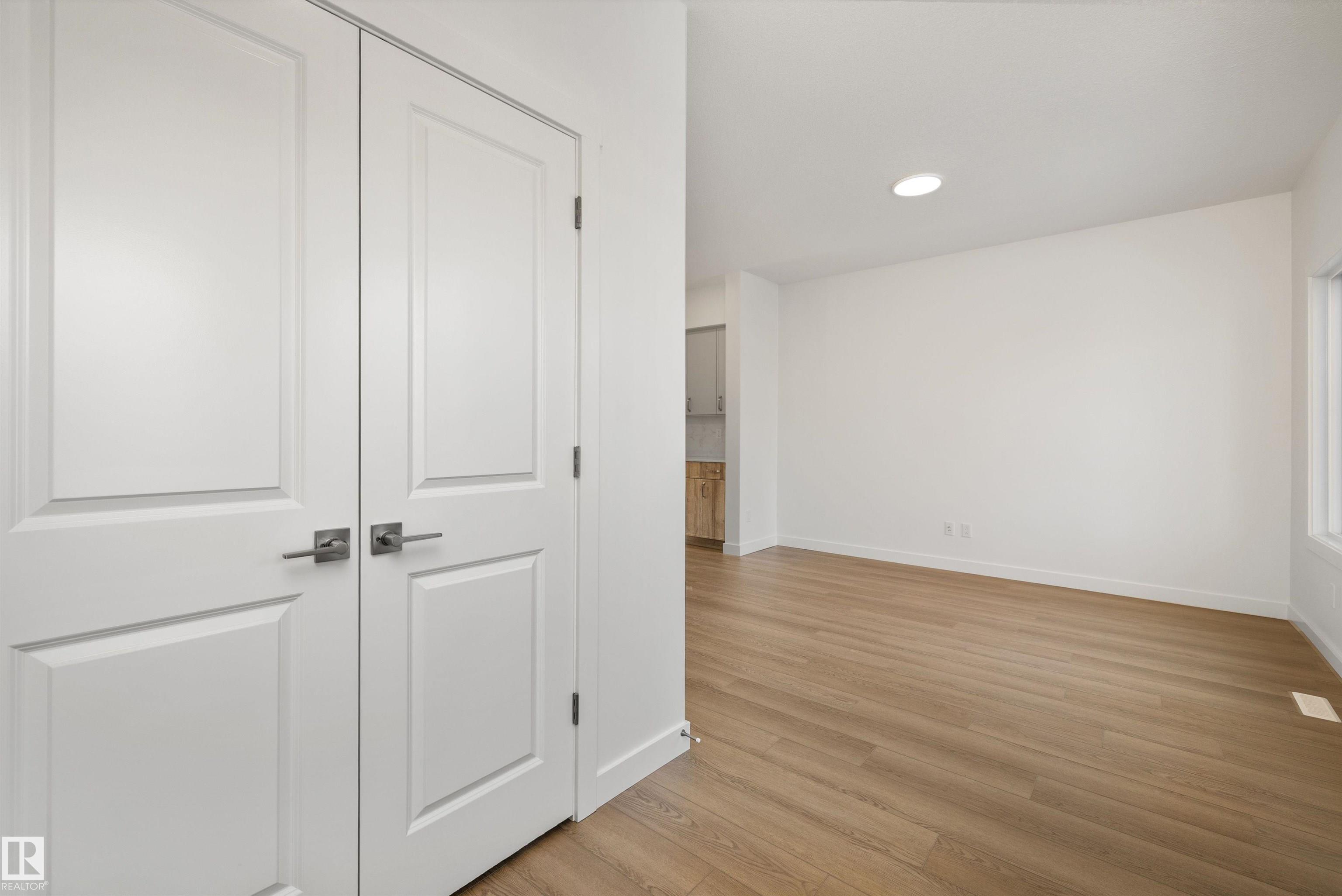 https://zimg.paragon.ice.com/ParagonImages/Property/PM/RAE/225415928/2/0/0/bd46a2802609b3150d29e4aa17d21d57/1/89a7e80859205766394f01dab2c9b5c0/225415928-34AB7B30-204E-44D1-A4D1-D9FA26AEA7CF.JPG