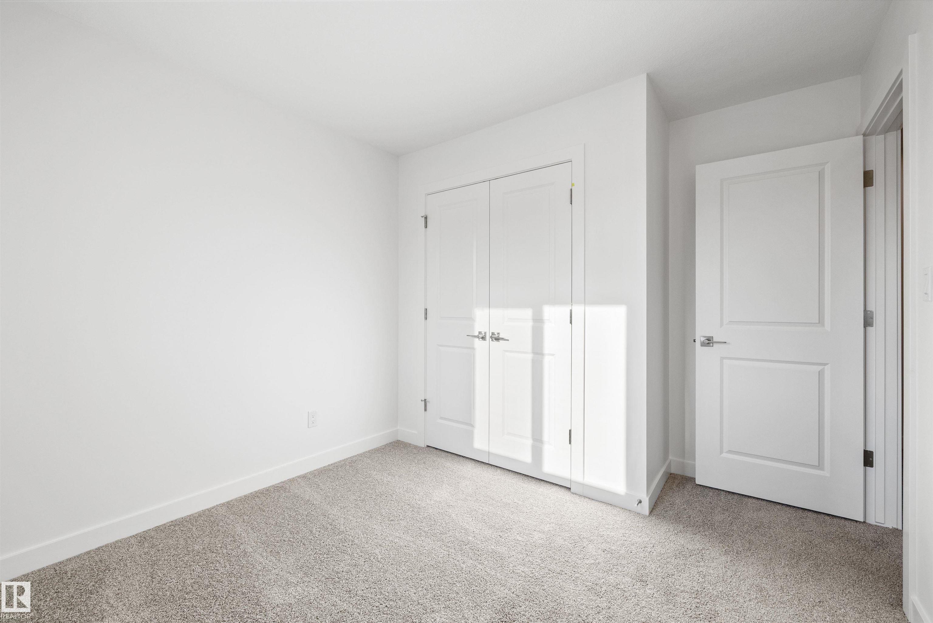 https://zimg.paragon.ice.com/ParagonImages/Property/PM/RAE/225415928/27/0/0/f168ebee85bfcf4bbce8066275946ee6/1/89a7e80859205766394f01dab2c9b5c0/225415928-292C9B4B-A519-4C86-974C-99B139DC7F3E.JPG