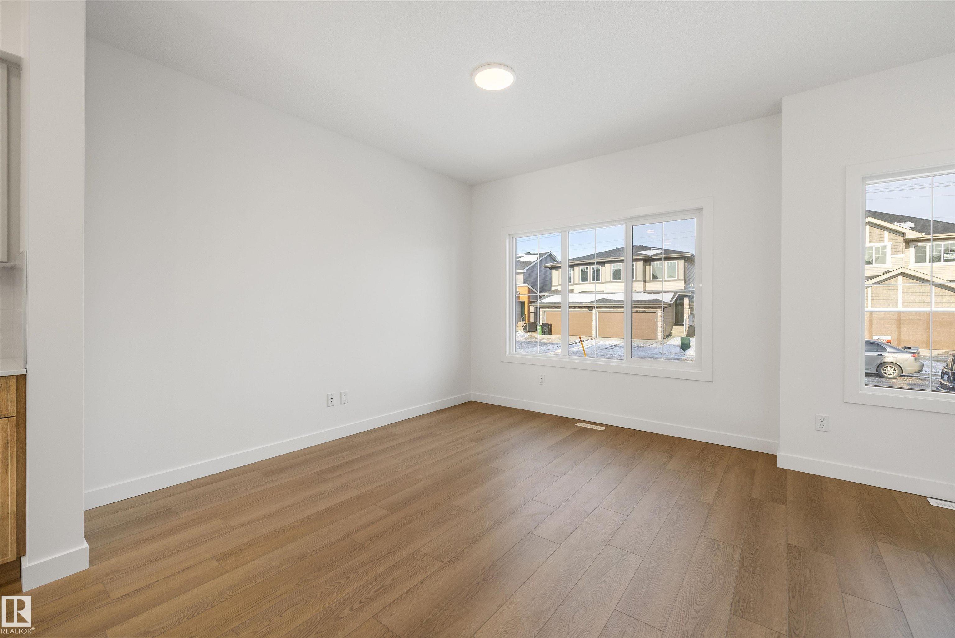 https://zimg.paragon.ice.com/ParagonImages/Property/PM/RAE/225415928/3/0/0/db31cfb2c03f21ce6400d2e23f85adcf/1/89a7e80859205766394f01dab2c9b5c0/225415928-11665C57-3F48-44E5-8C8C-923CC96EC538.JPG