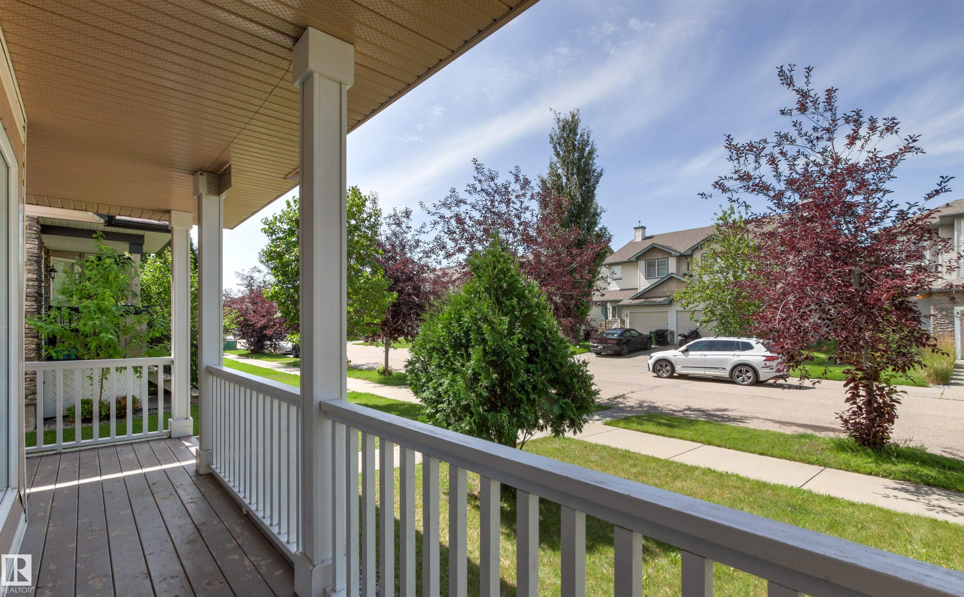 9118 Scott Crescent NW, South Terwillegar, Edmonton
