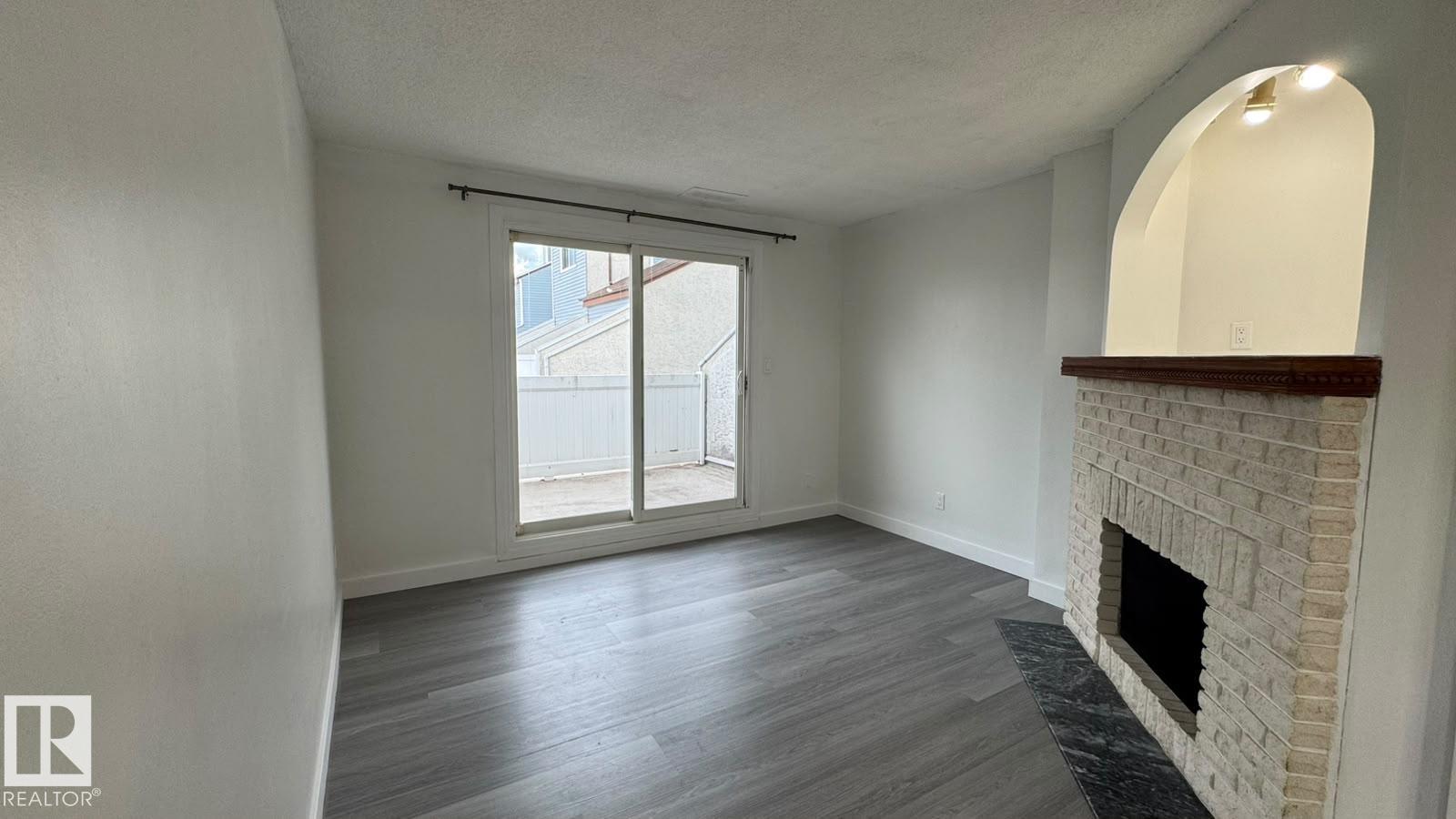 Photo 11 at 41 Lancaster Terrace NW, Dunluce, Edmonton