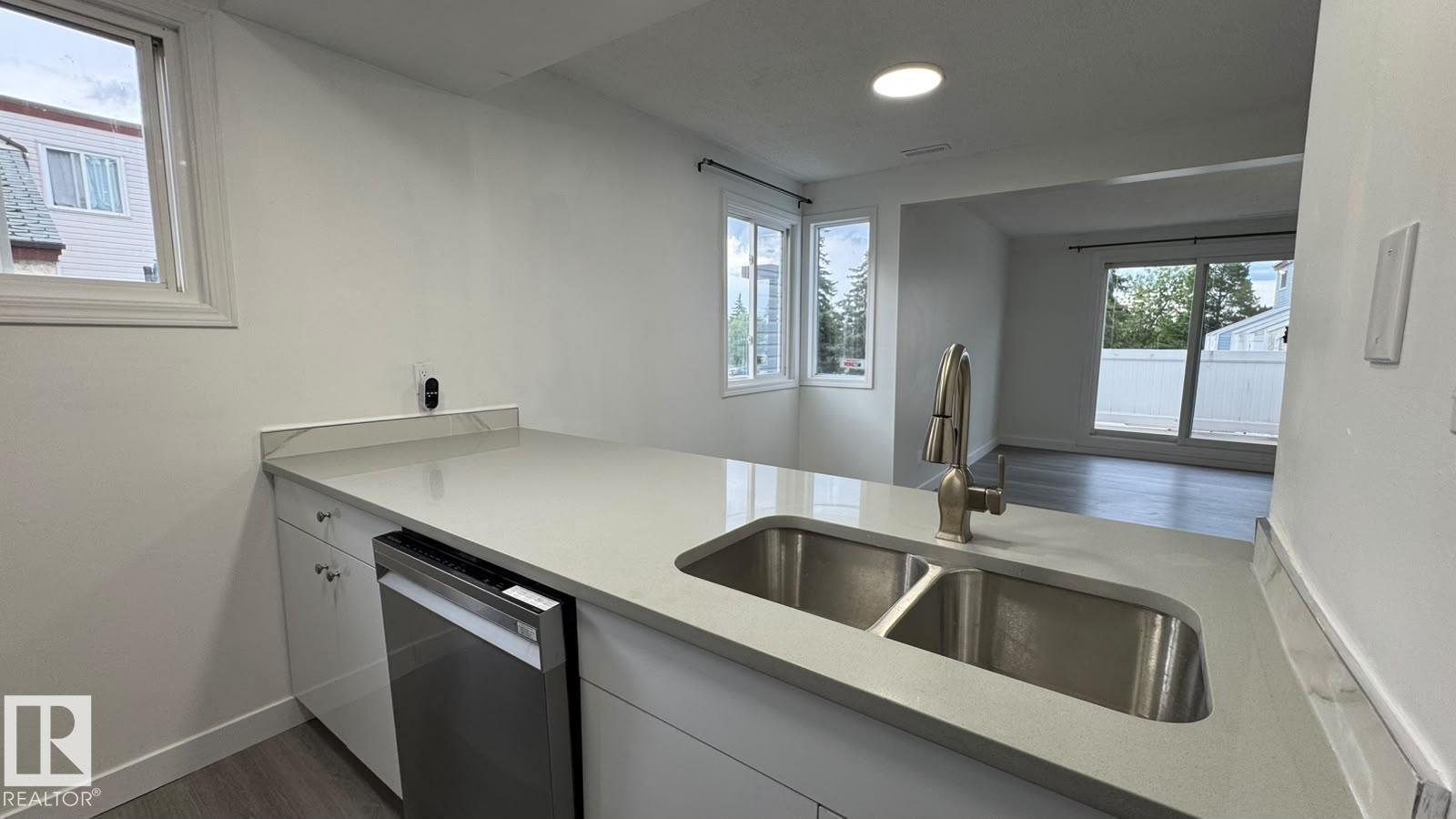Photo 16 at 41 Lancaster Terrace NW, Dunluce, Edmonton