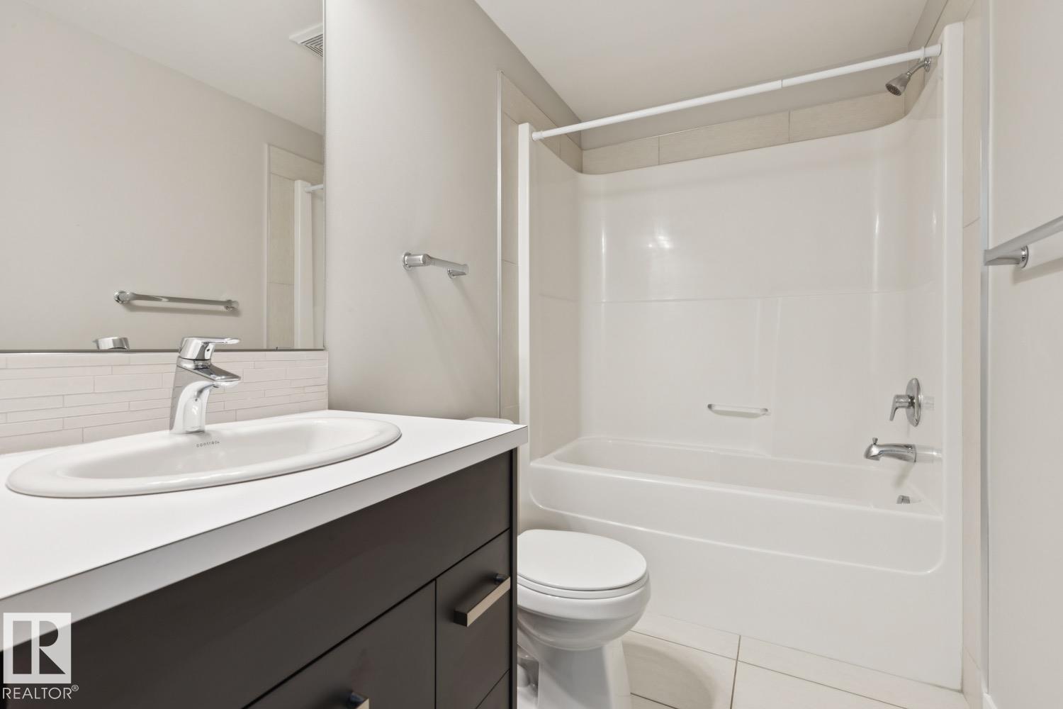 Photo 17 at 904 - 10410 102 Avenue NW, Downtown, Edmonton