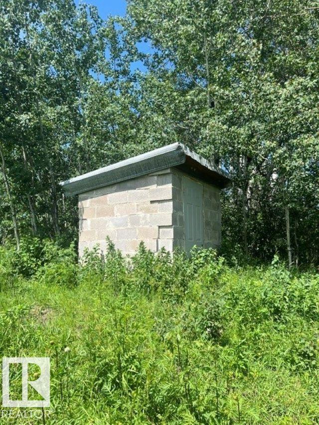 Photo 14 at 56527 Rge Rd 231, None, Rural Sturgeon County